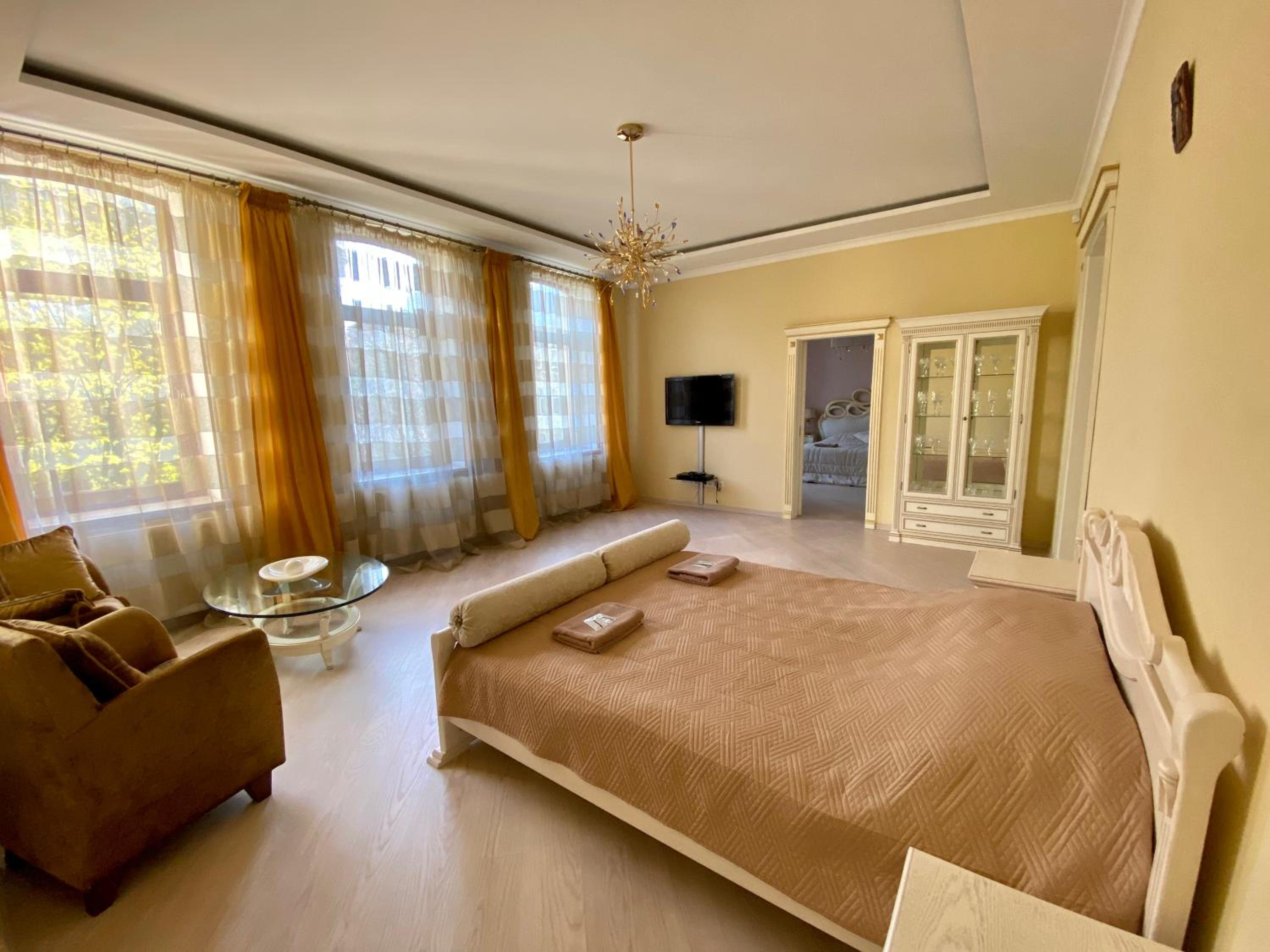 Royal Apartment