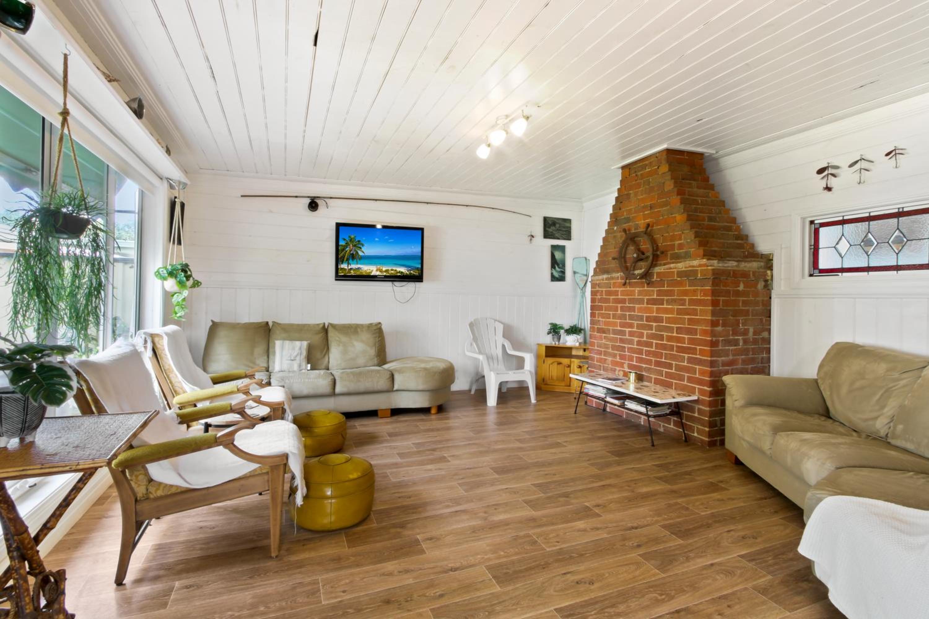 26 Church - Charming Cottage in Lakes Entrance