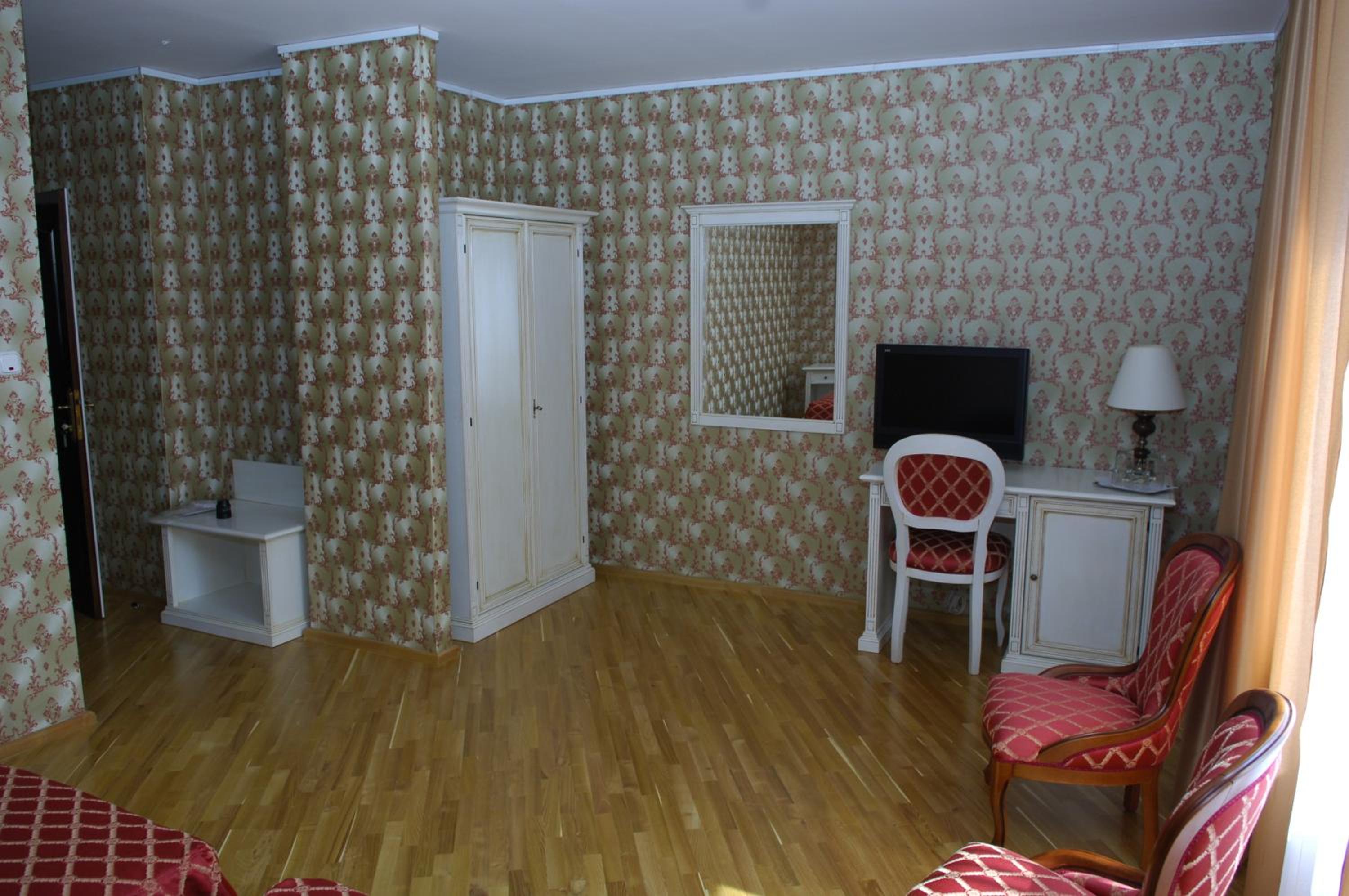 Photo 29