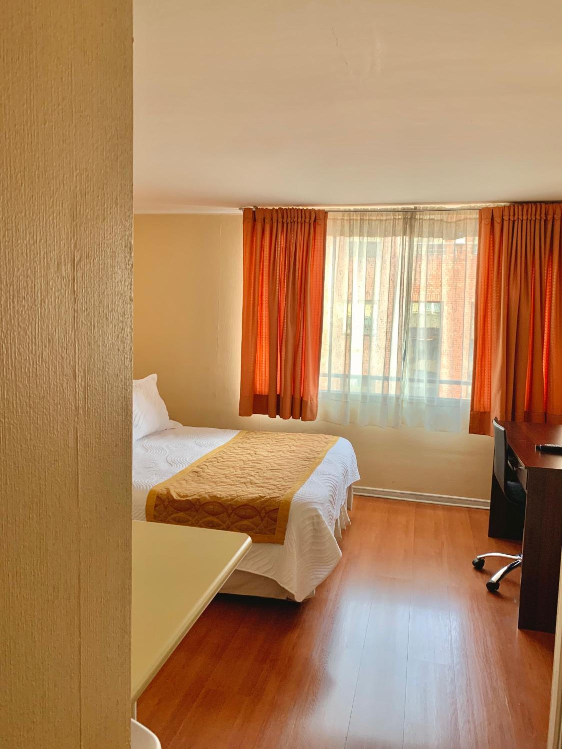CentriK Location Apartments Encomenderos 200