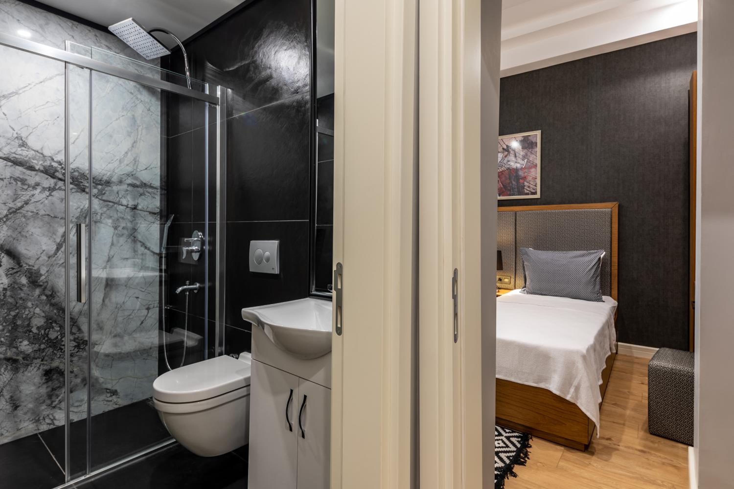 SALA SUITLER - Image 37