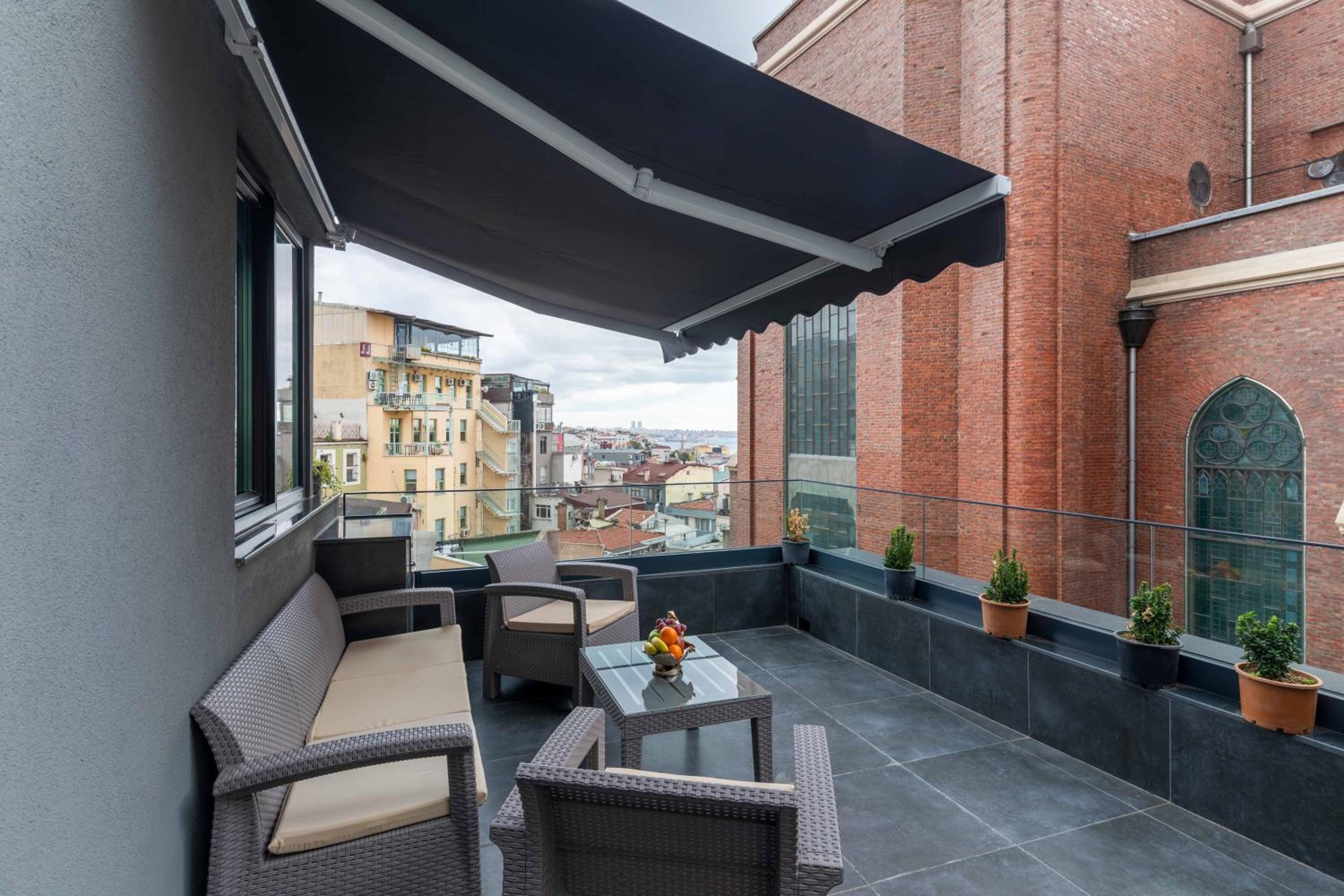 SALA SUITLER - Image 22