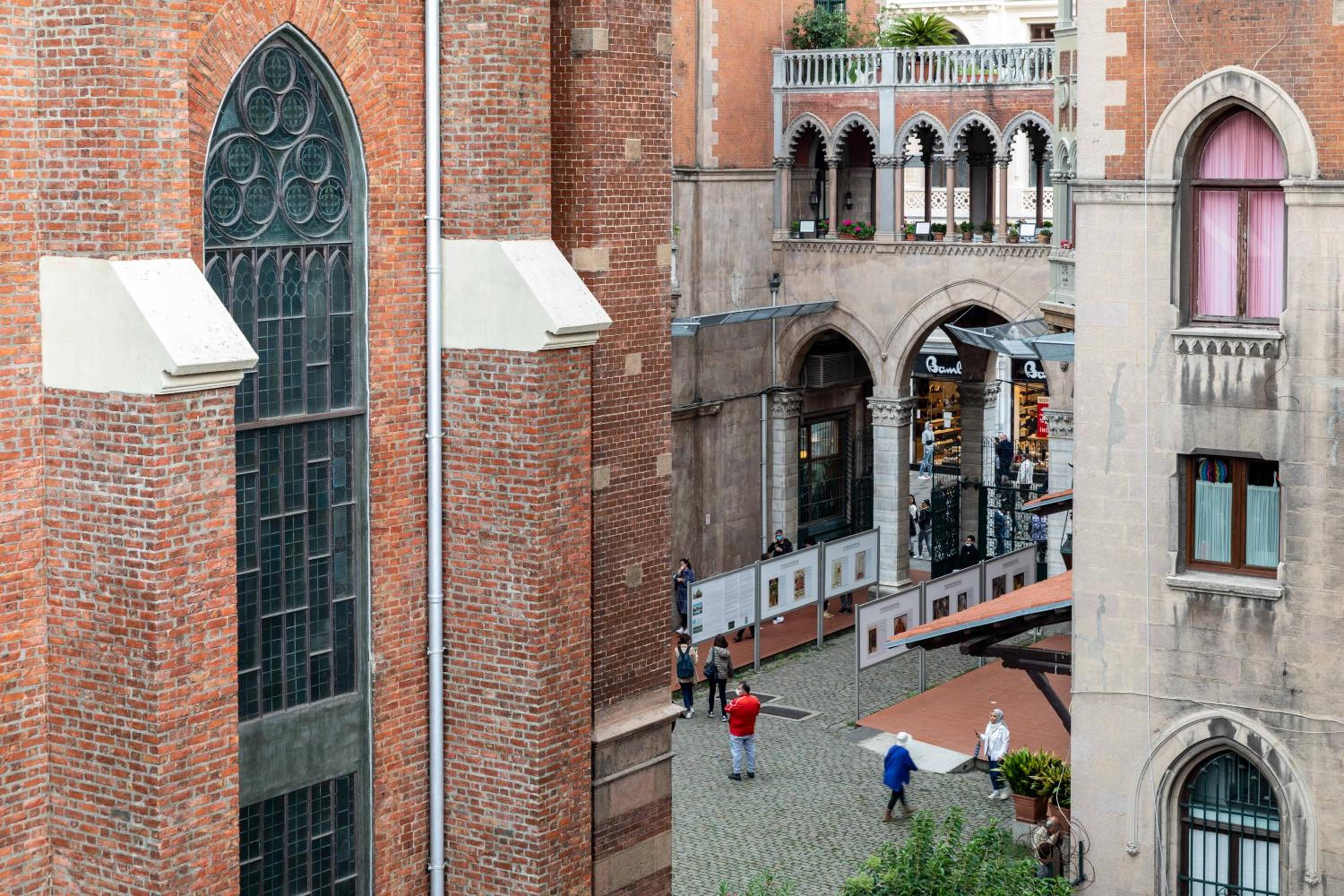 SALA SUITLER - Image 27