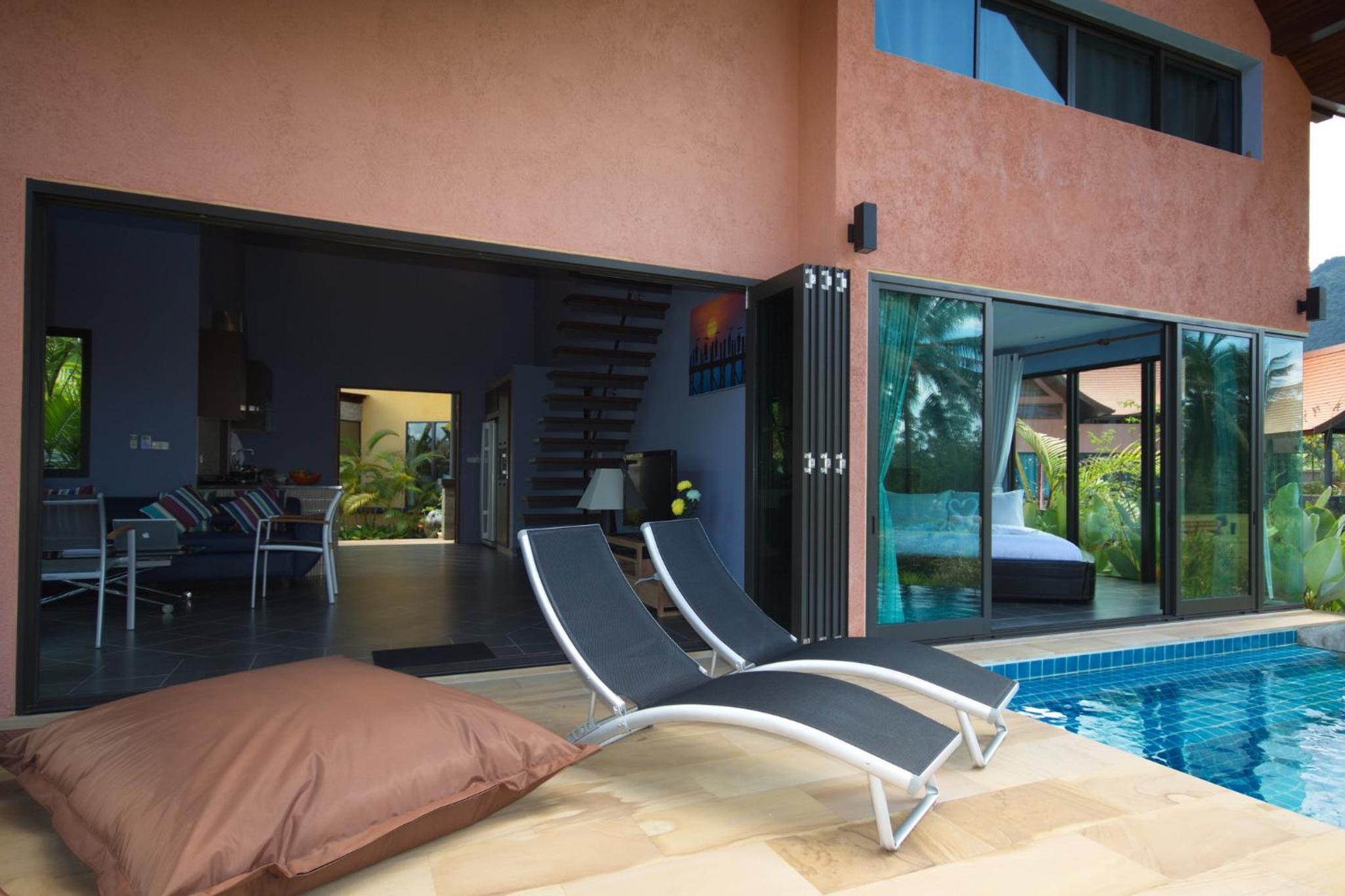 Tha Lane Bay Villas