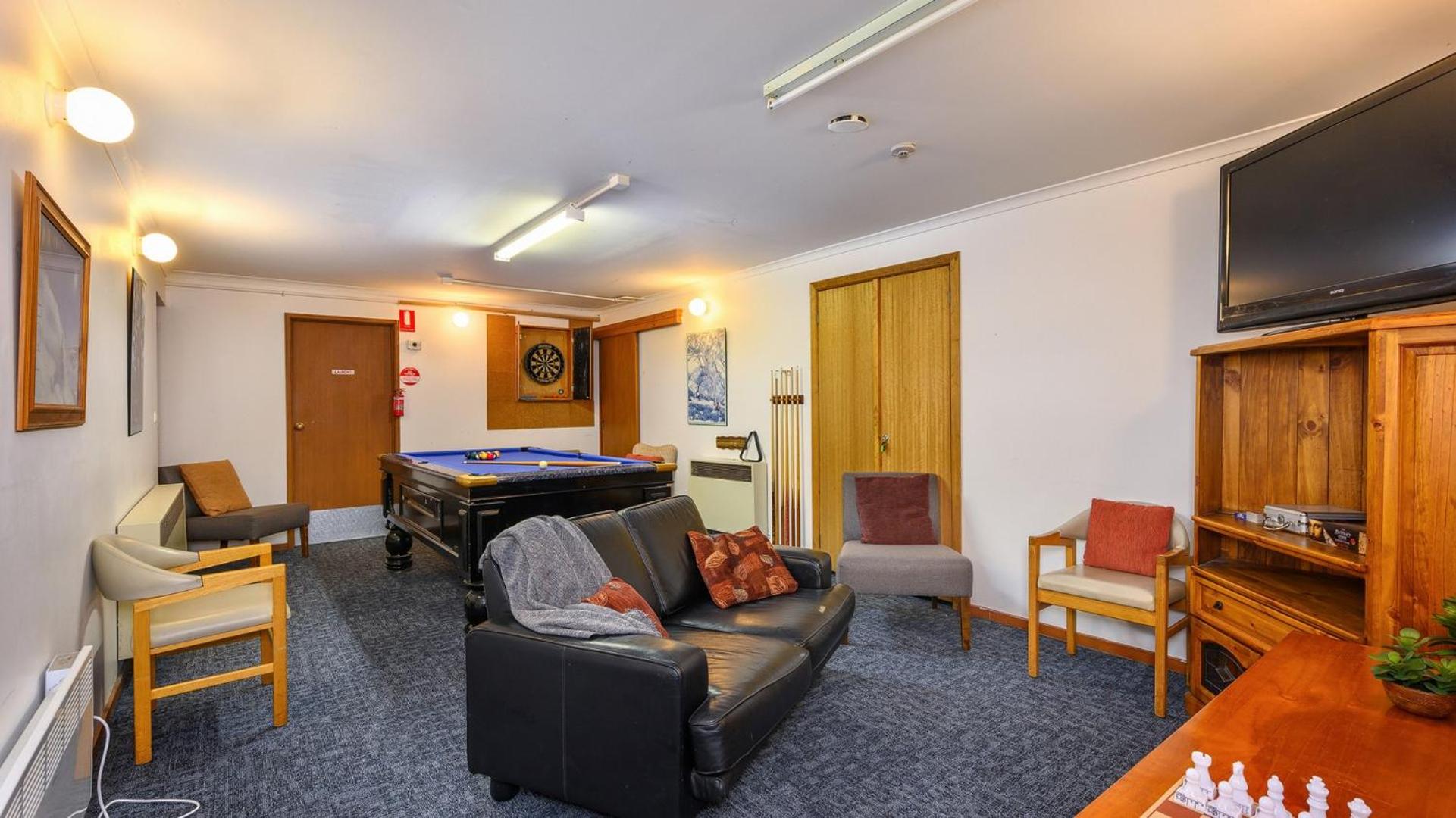 Currawong Lodge