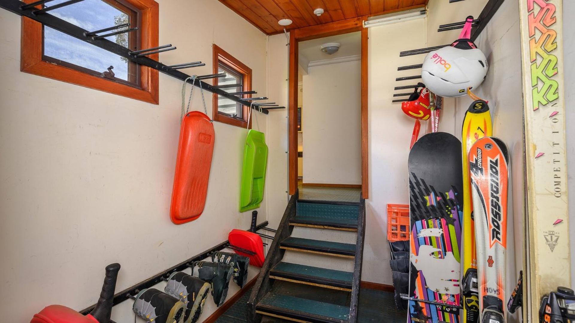 Currawong Lodge