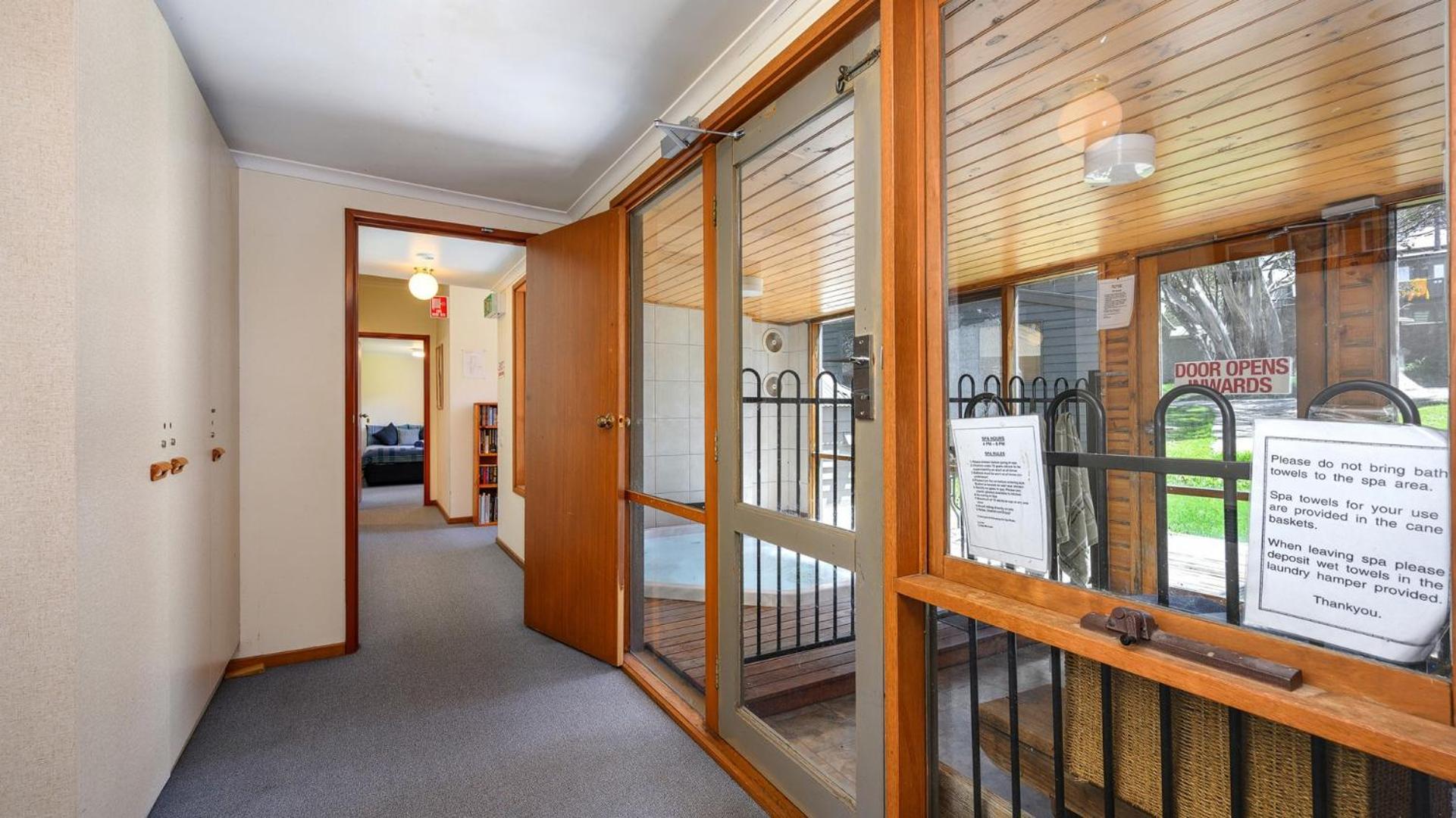 Currawong Lodge