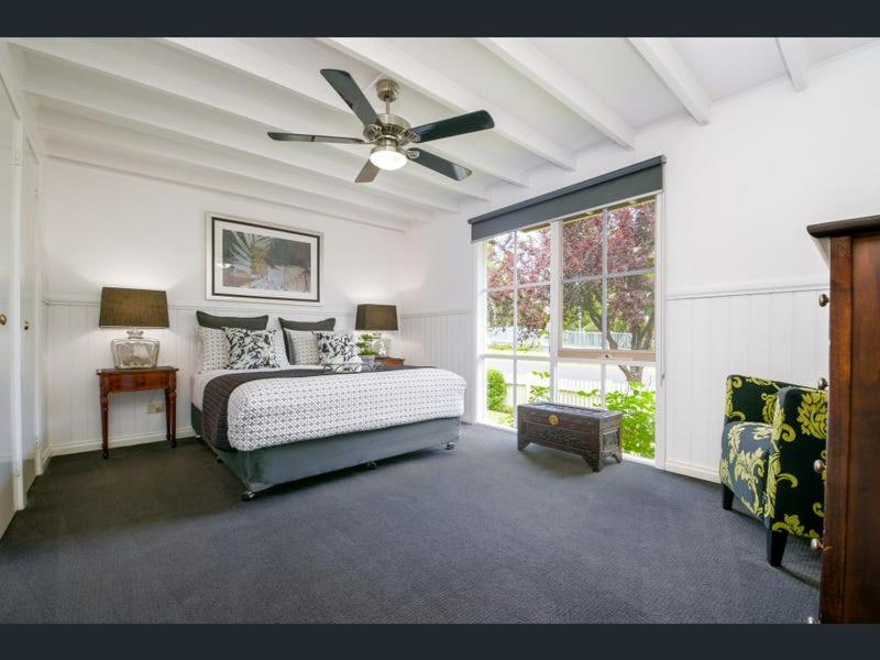 Creek Cottage Bed and Breakfast Traralgon