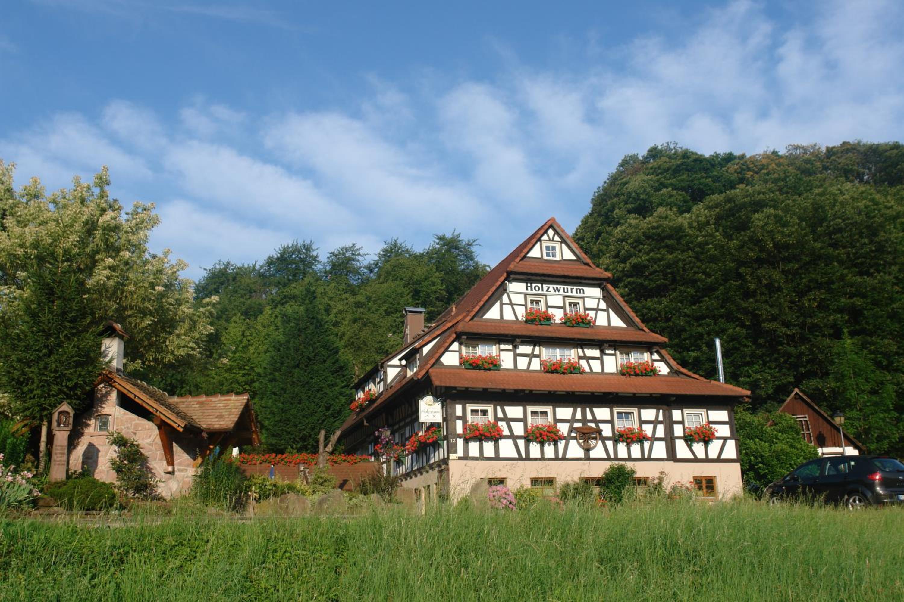 Hotel Naturhotel Holzwurm - Image 1
