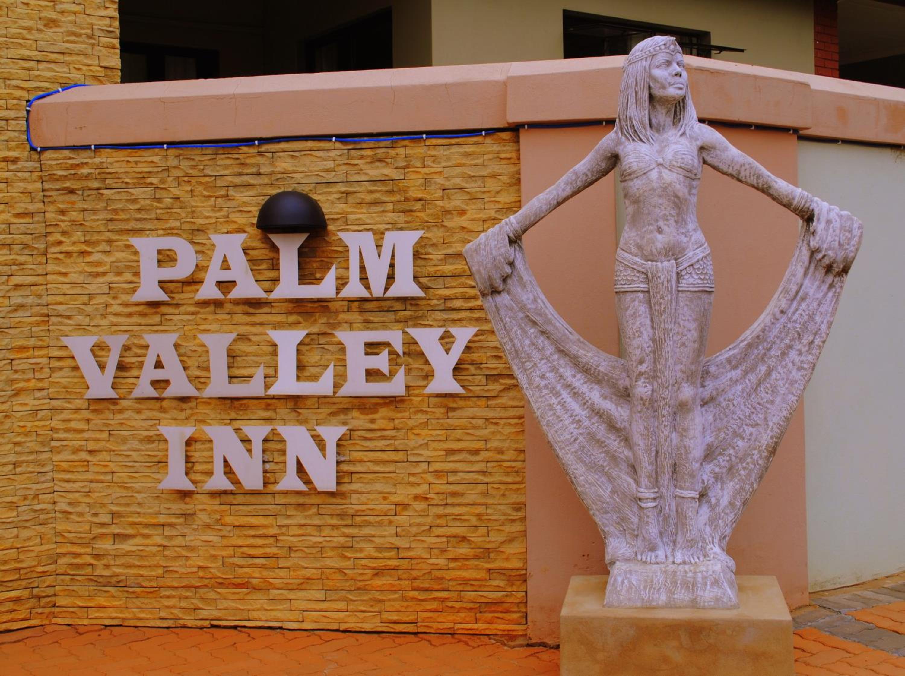 Palm Valley Inn And Day Spa