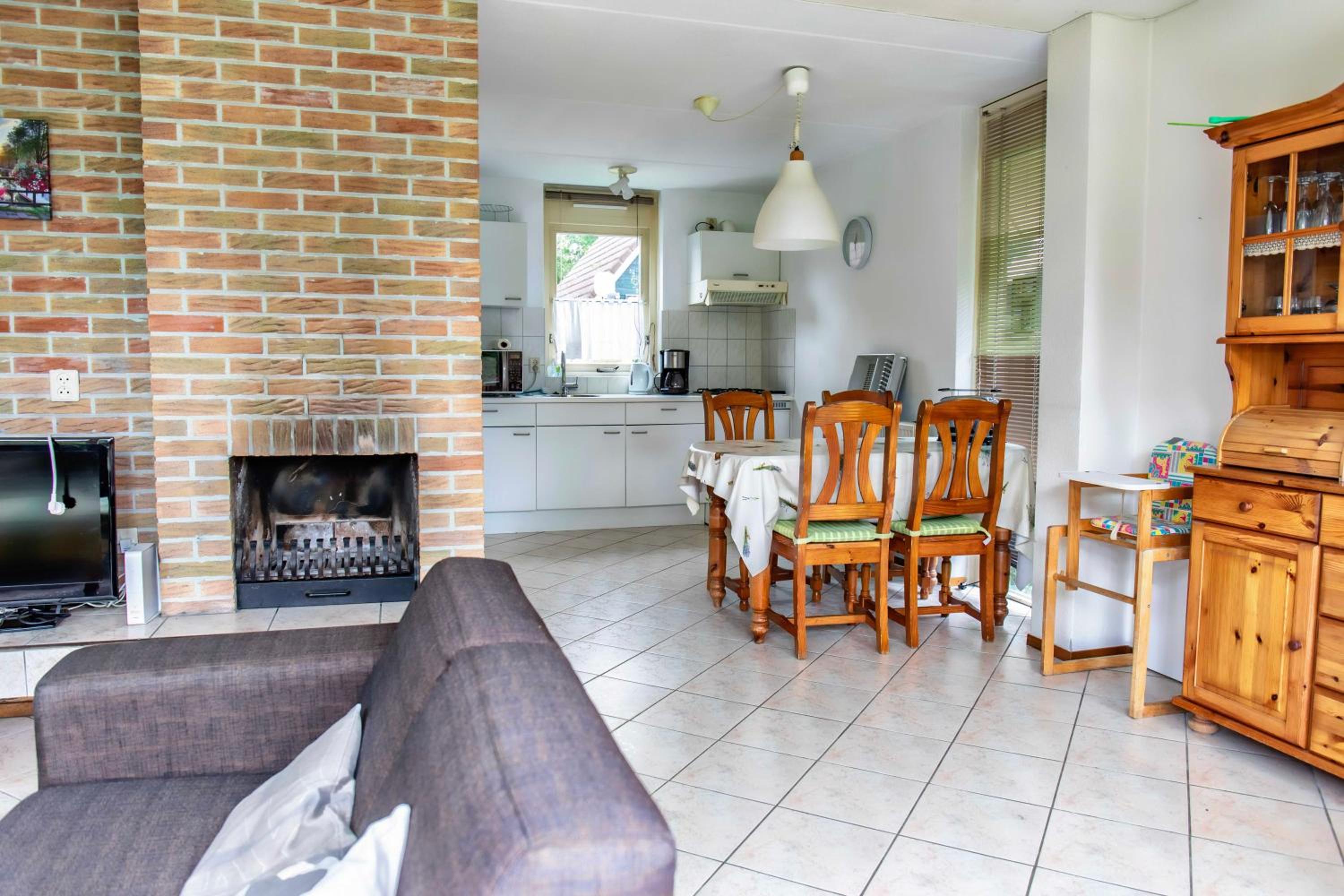 Bungalow 40 op Recreatiepark De Wielen