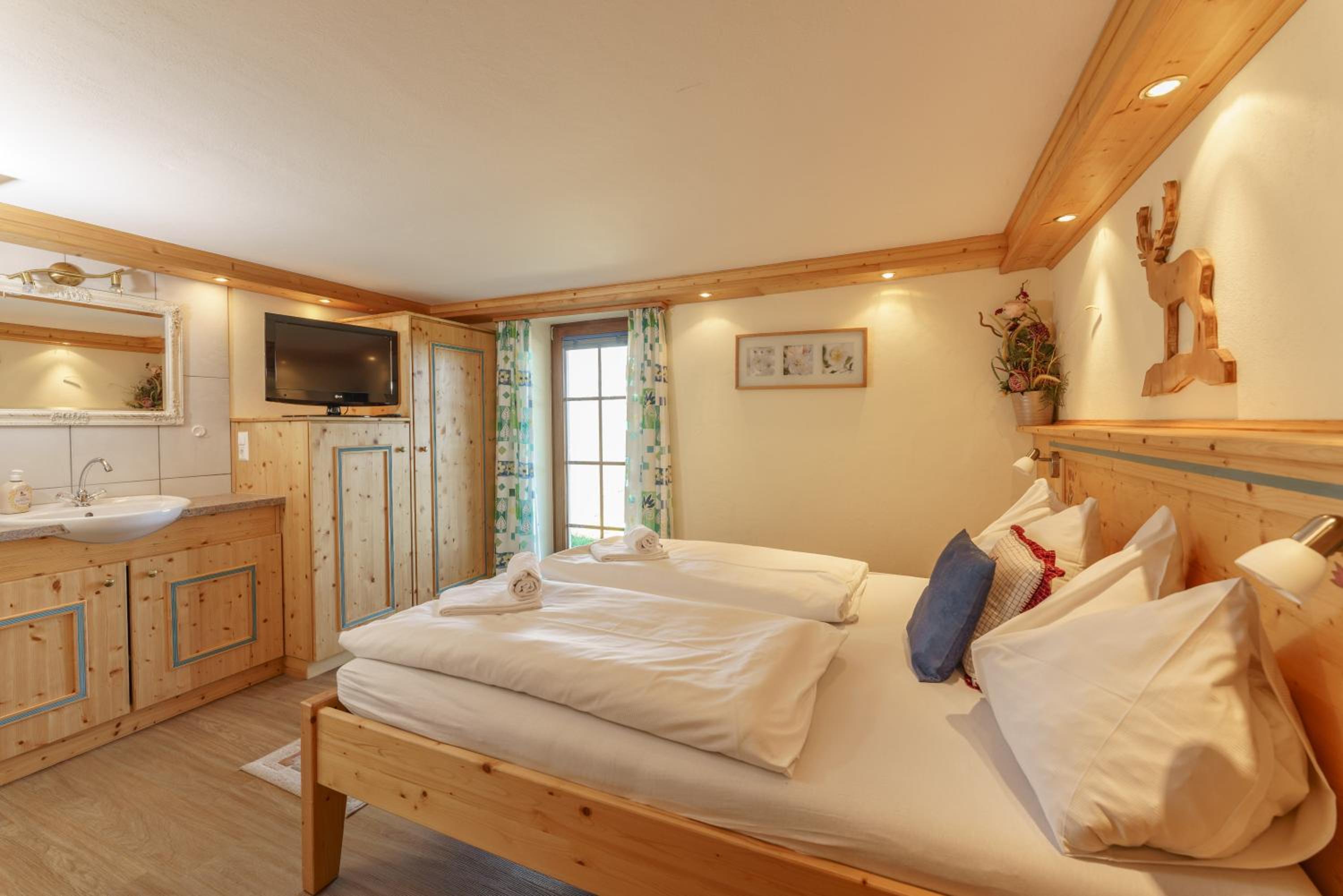 Ski In- Ski Out - Haus Stocker - direkt an der Skipiste by Schladmingurlaub