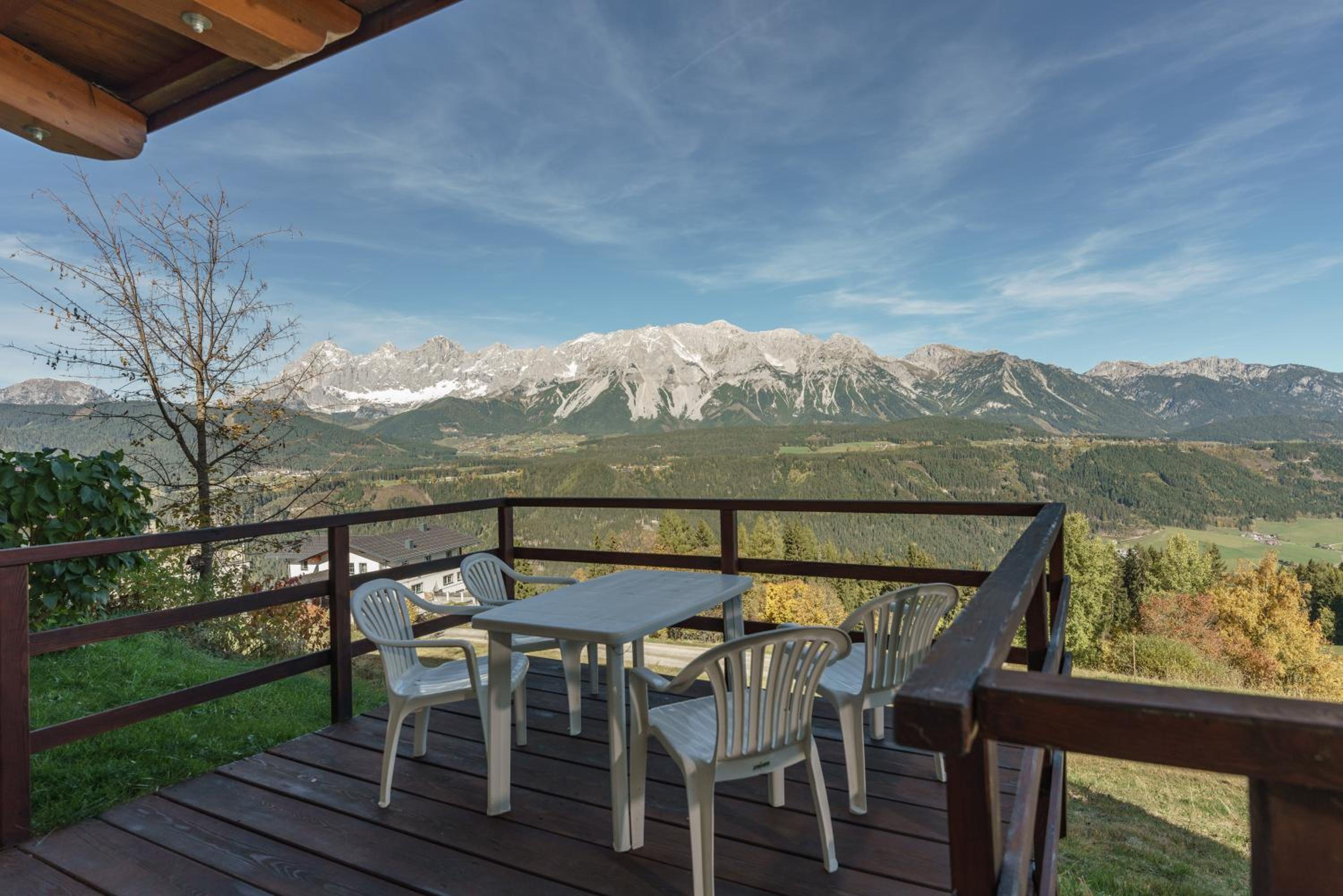 Ski In- Ski Out - Haus Stocker - direkt an der Skipiste by Schladmingurlaub