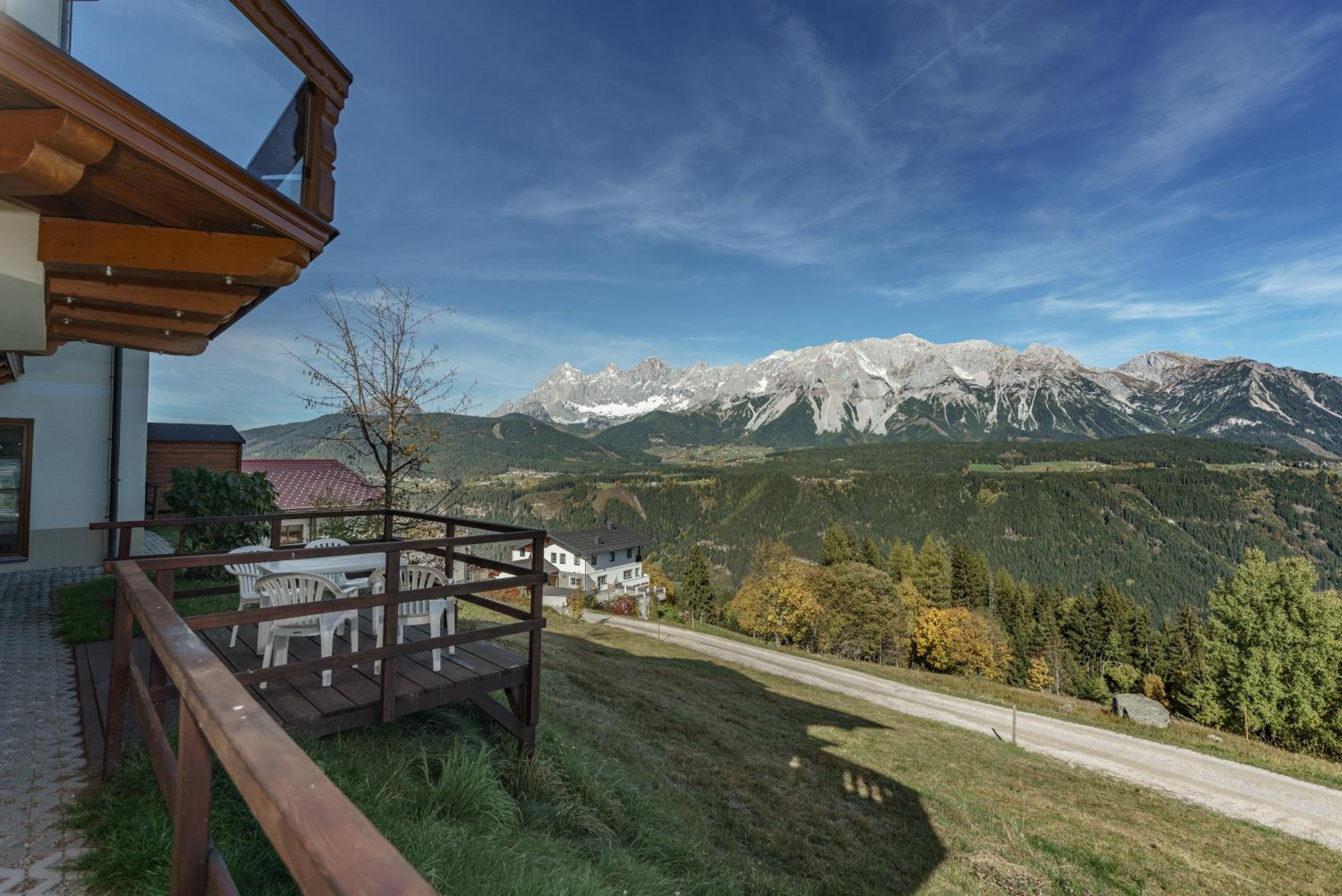 Ski In- Ski Out - Haus Stocker - direkt an der Skipiste by Schladmingurlaub