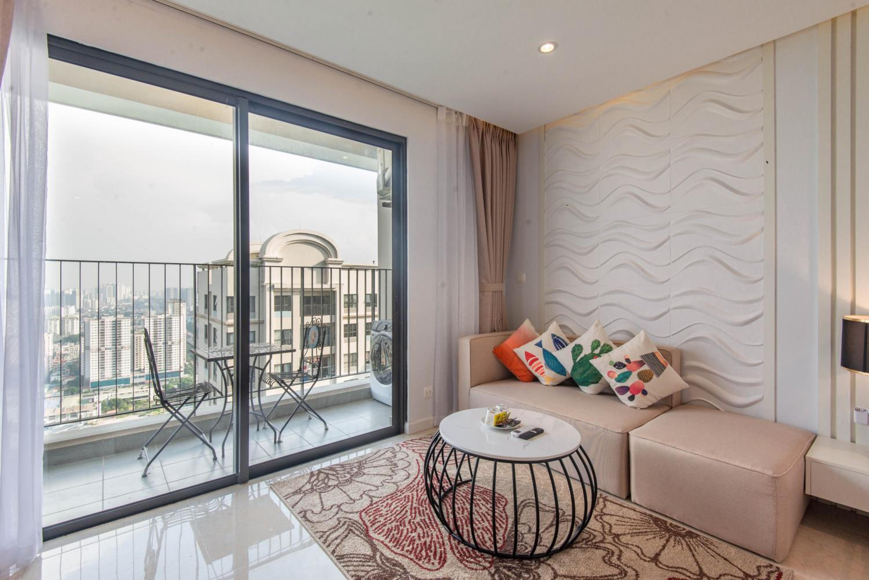22Housing Vinhomes D'Capitale Hotel & Residence