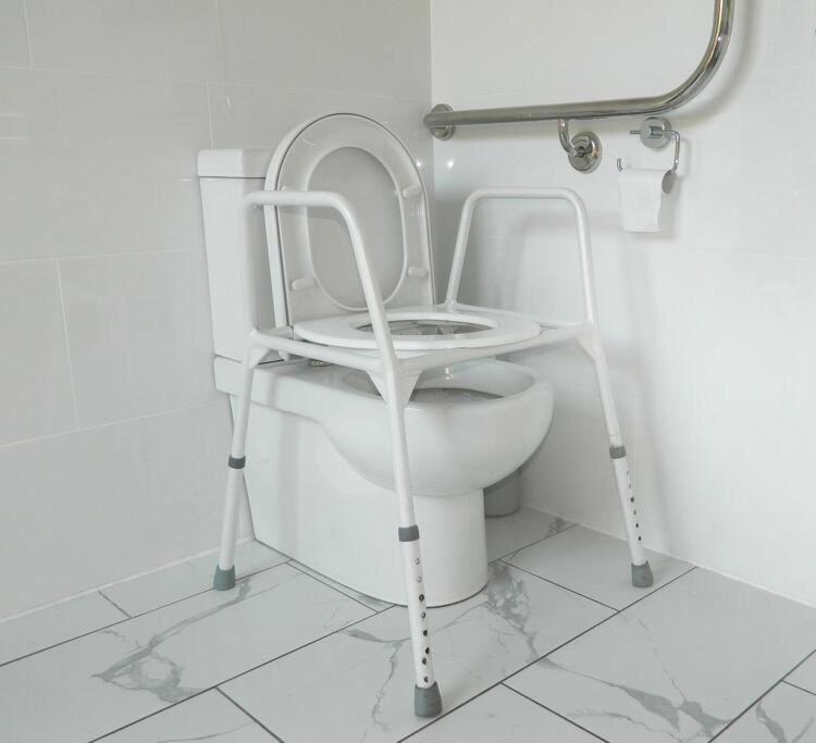Beachside Rosebud Retreat with Wheelchair access