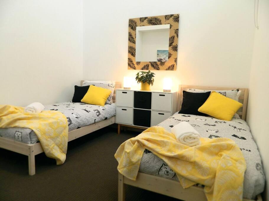 Beachside Rosebud Retreat with Wheelchair access