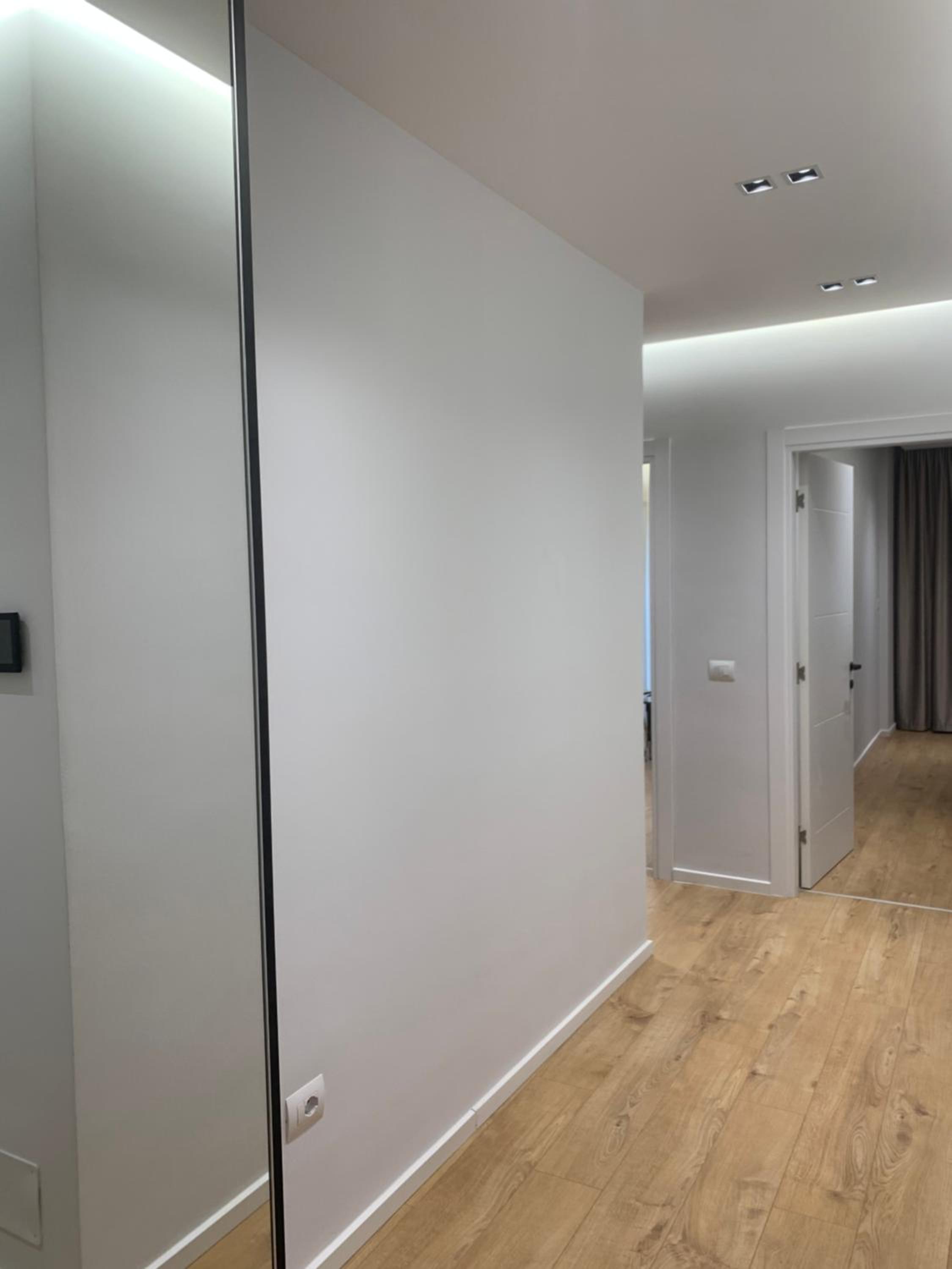 PIN Apartments - 3 Min to Skanderbeg - Free Parking