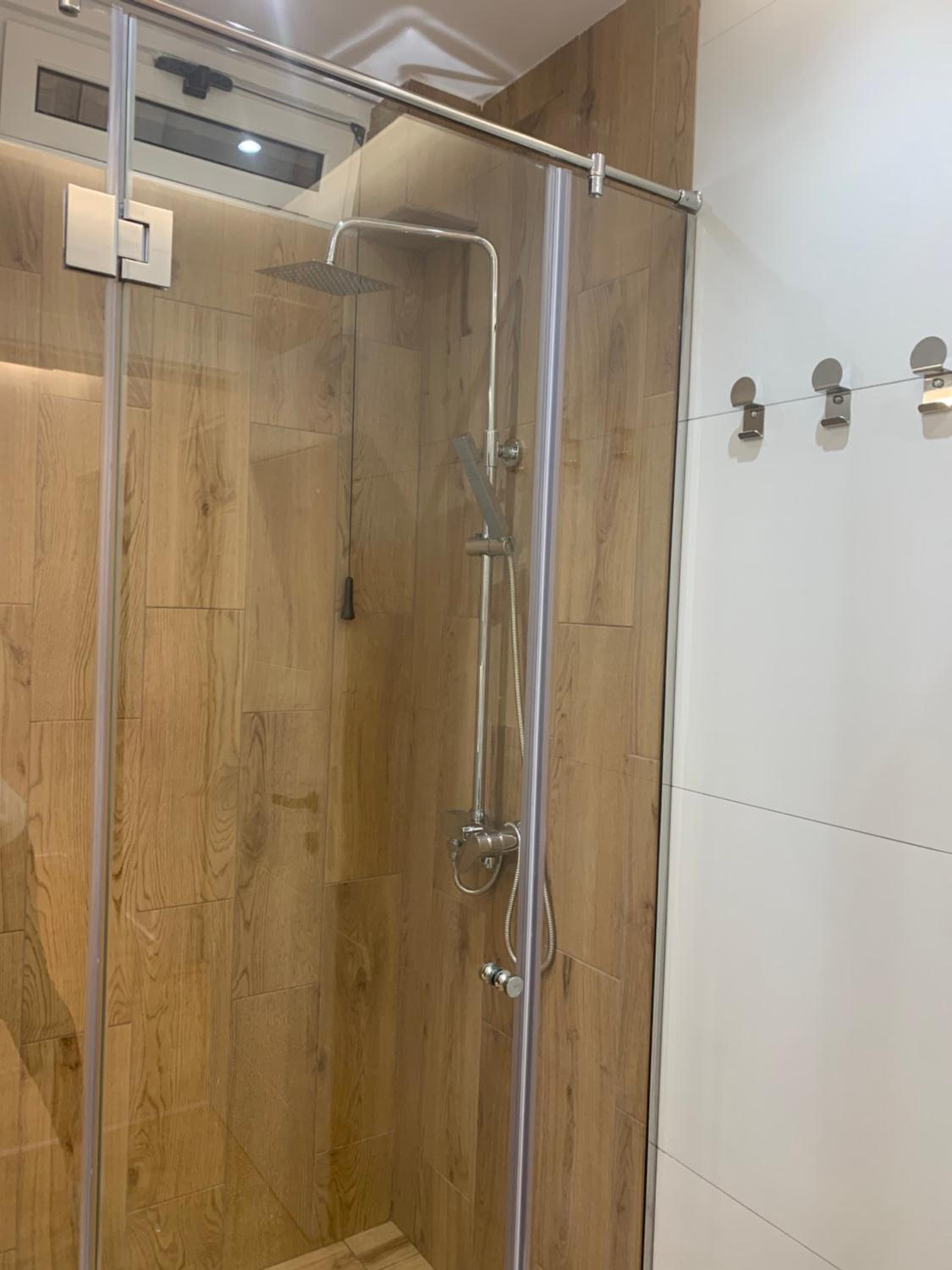PIN Apartments - 3 Min to Skanderbeg - Free Parking