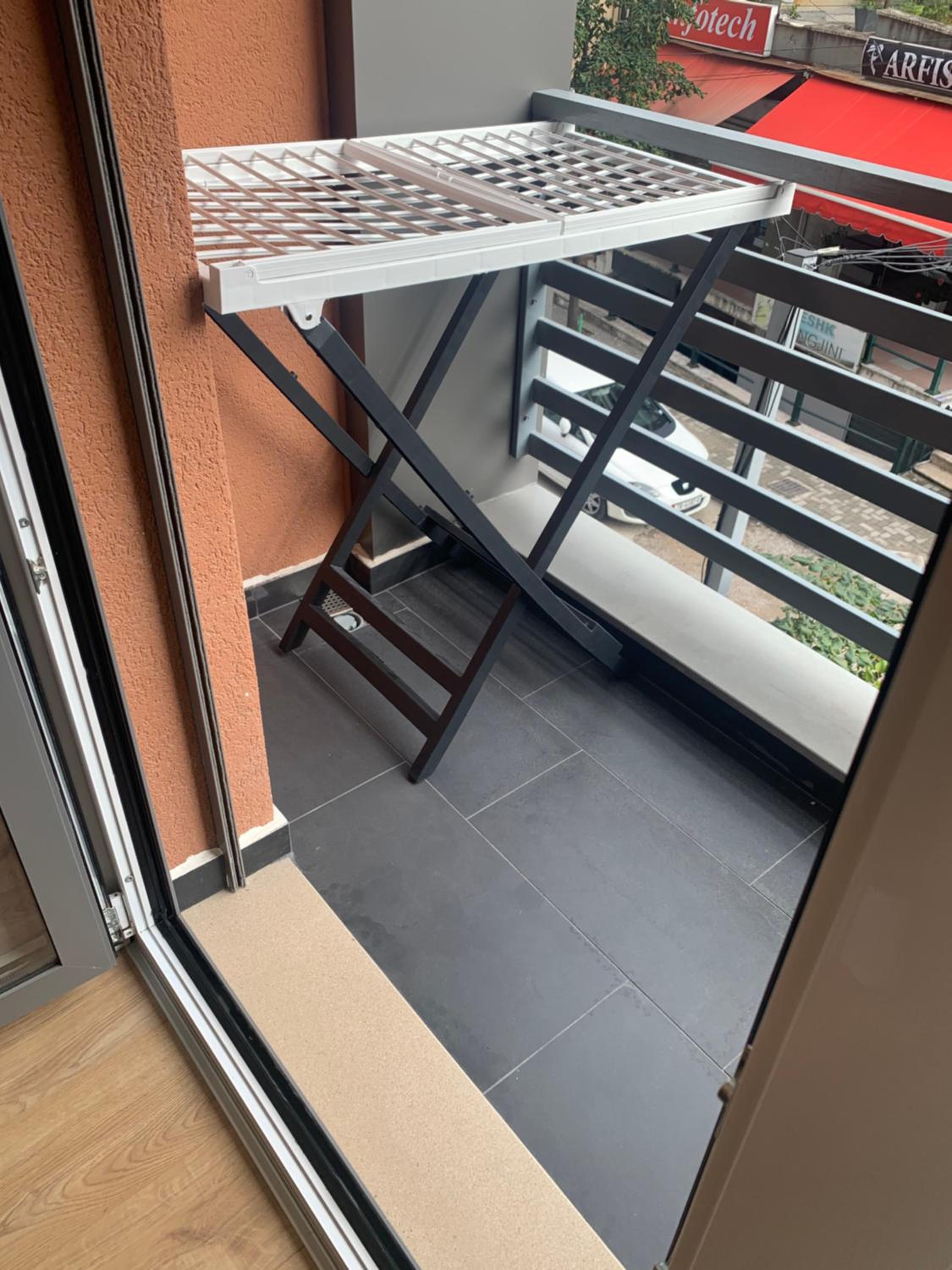 PIN Apartments - 3 Min to Skanderbeg - Free Parking