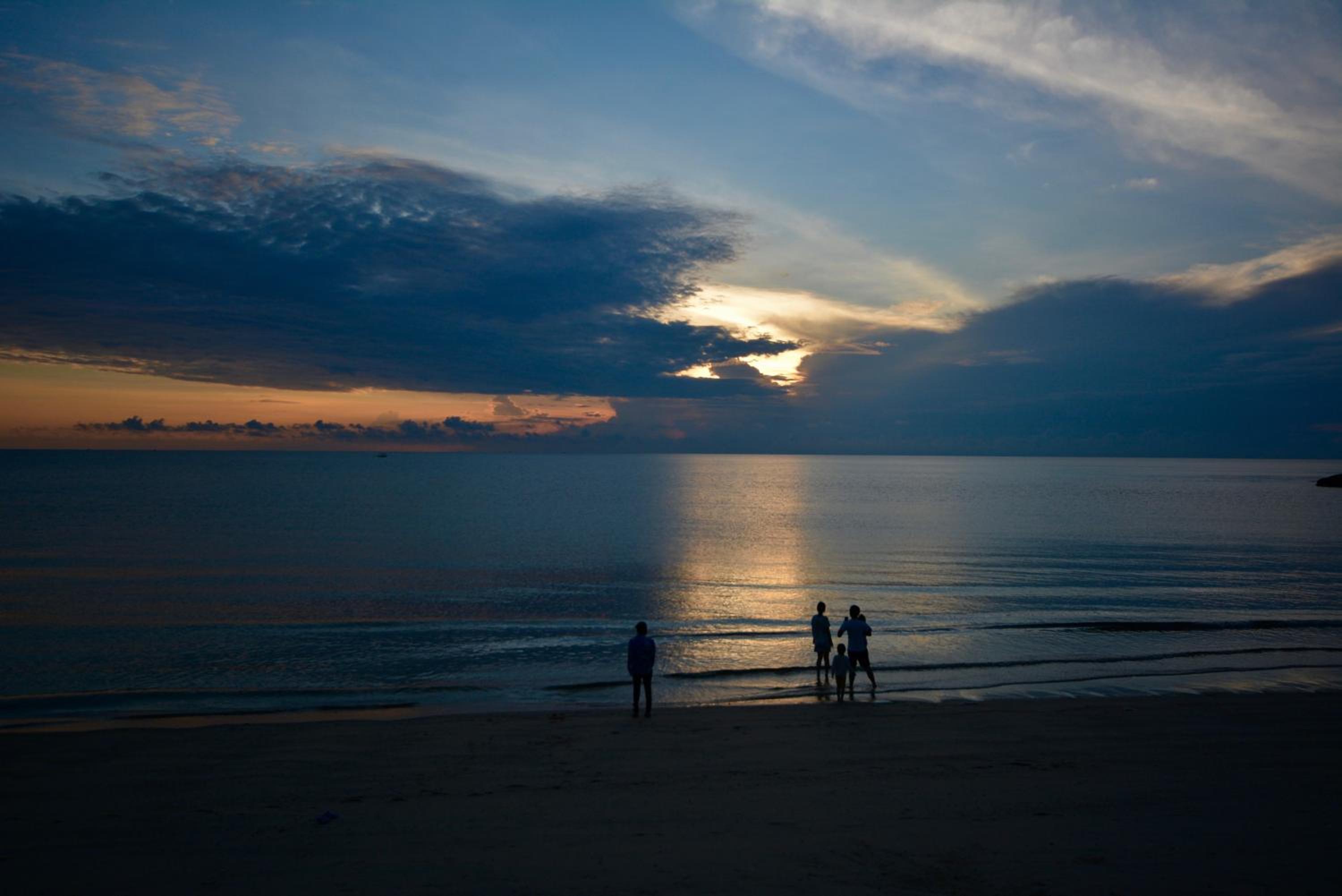 Sanae Beach Hua Hin