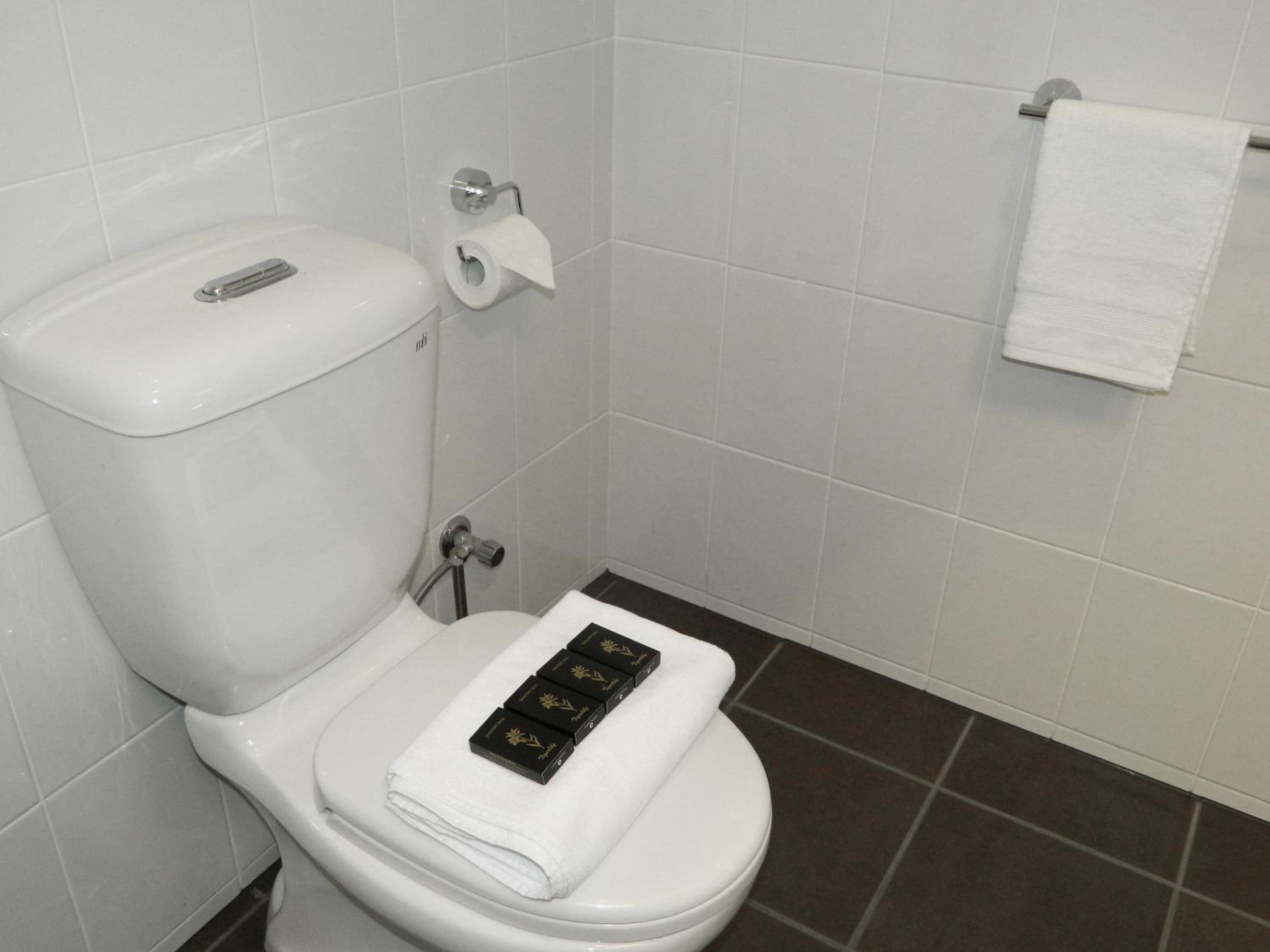 Beachside Rosebud Retreat with Wheelchair access