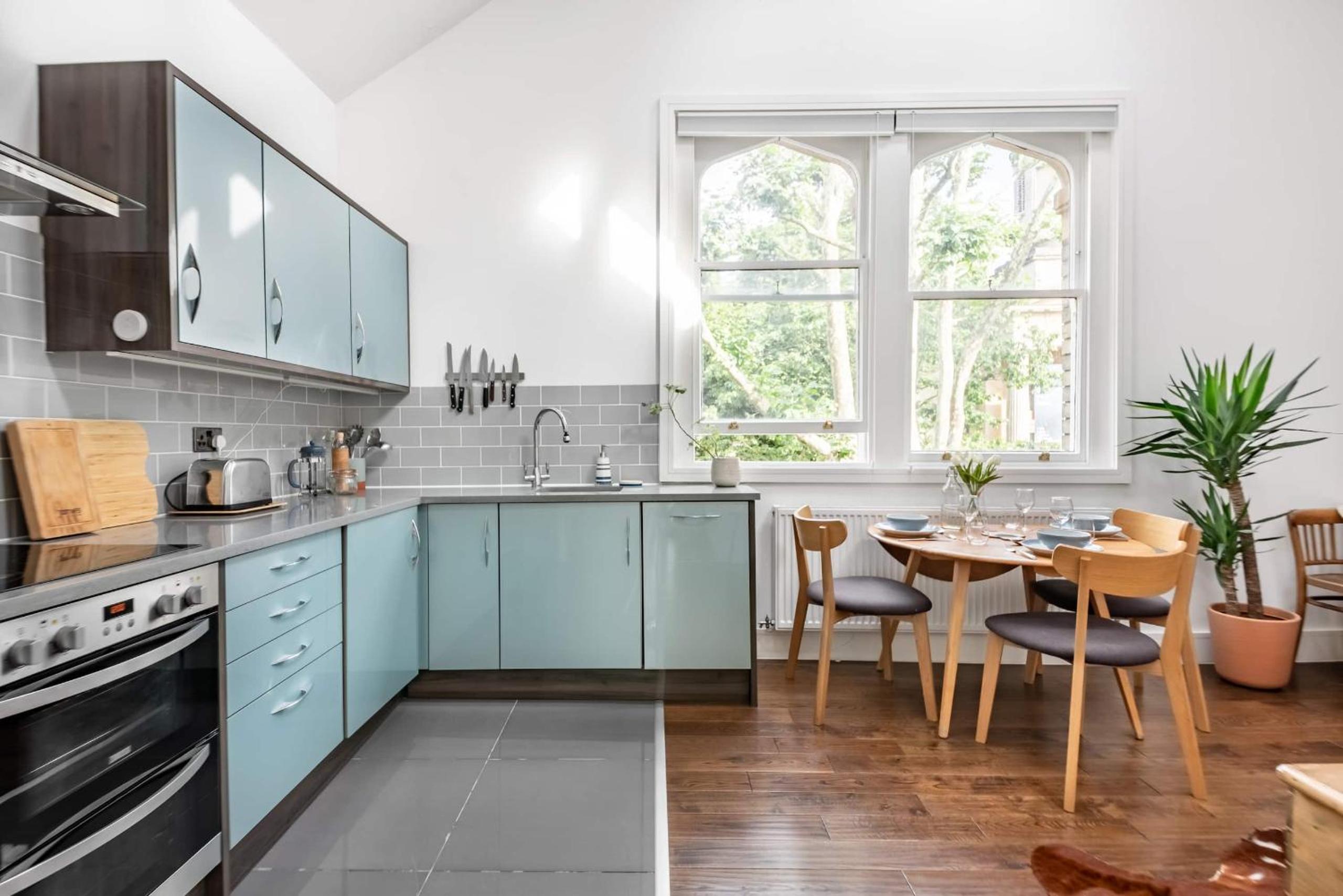 Loft Apartment in Historic Building in Quiet Central Setting view 5