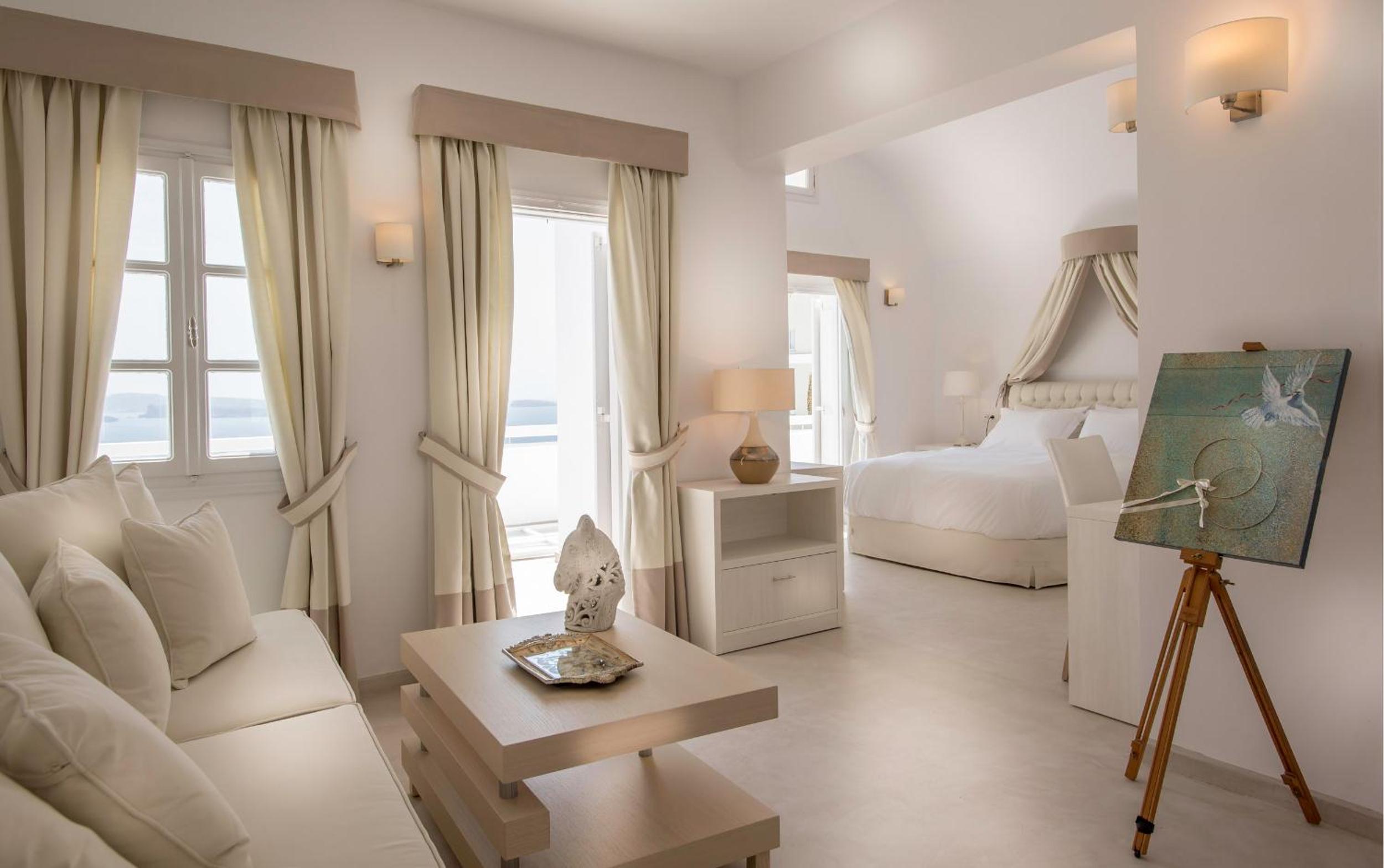 Santorini Secret Suites & Spa 45