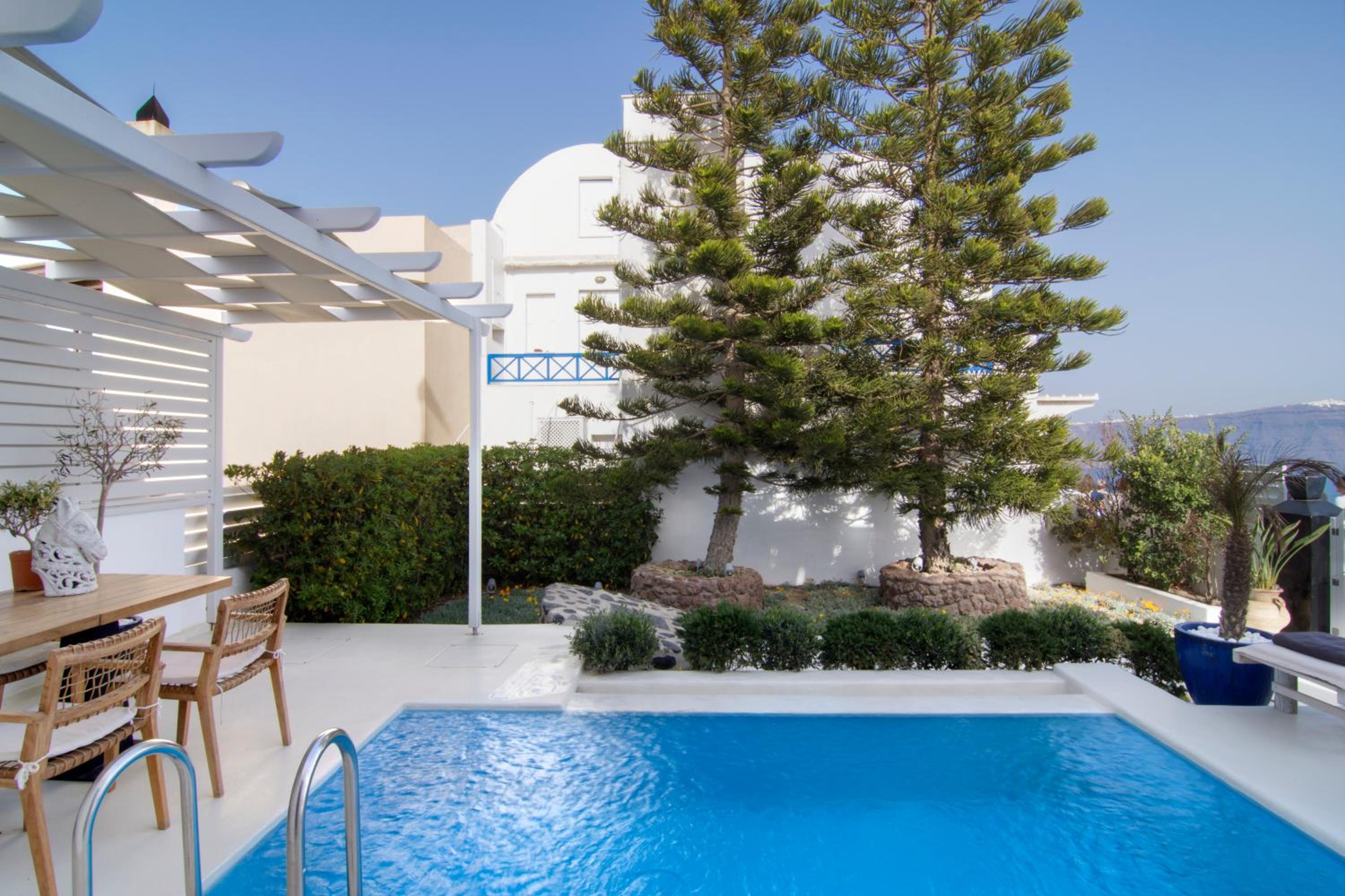Santorini Secret Suites & Spa 38