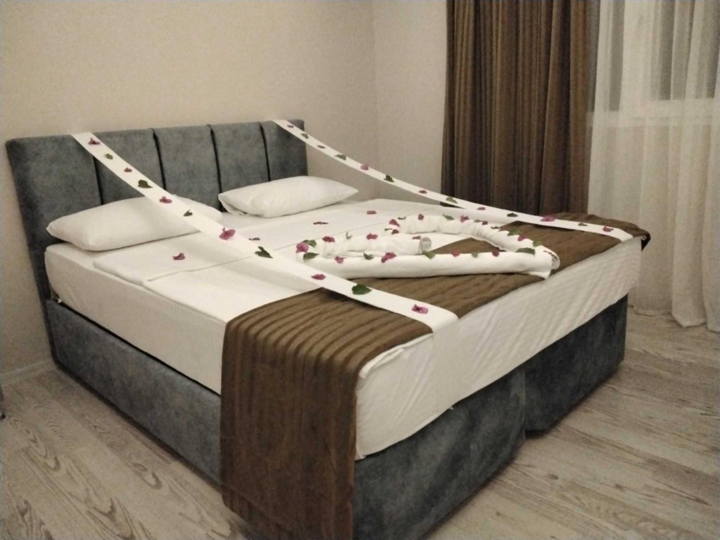 Silver Tower Residence - Image 93