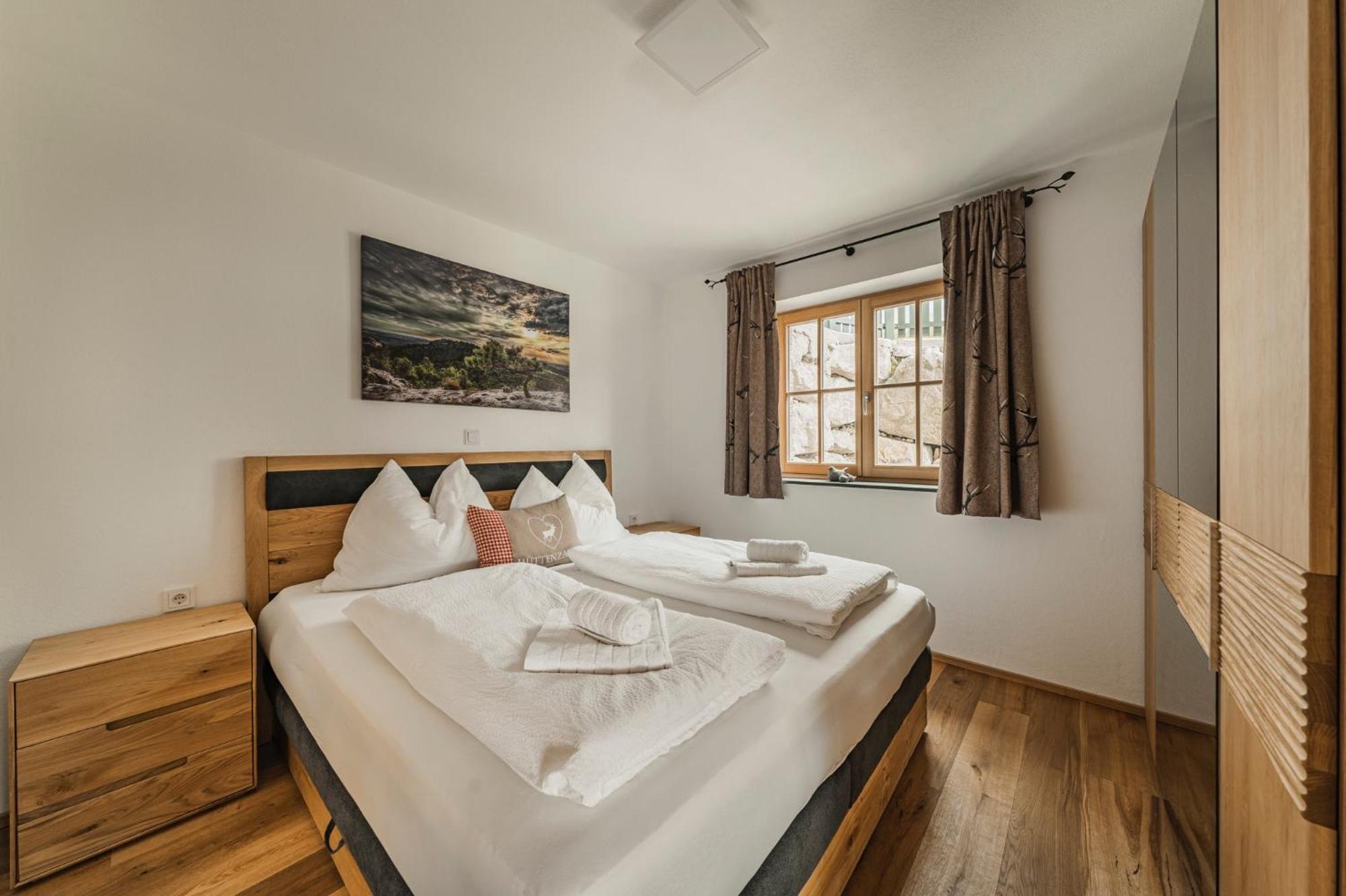 Dachstein West Apartments