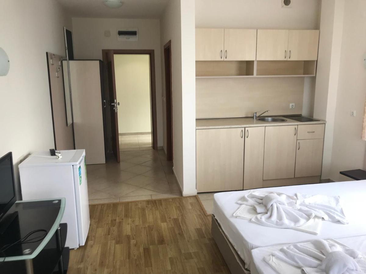 Lozenetz Beach Apartments