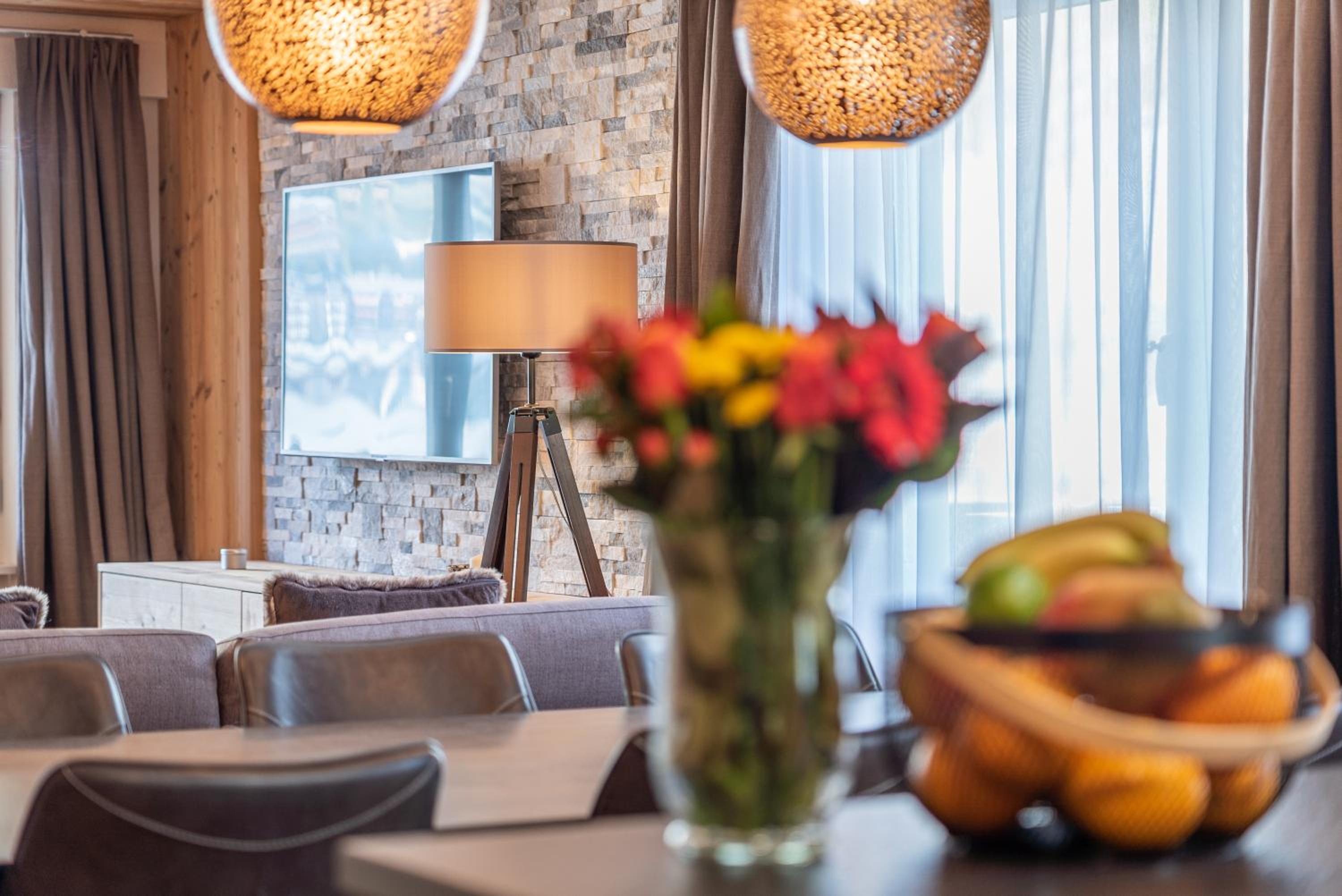 Haus Mirador by Zermatt Premium Apartments view 3