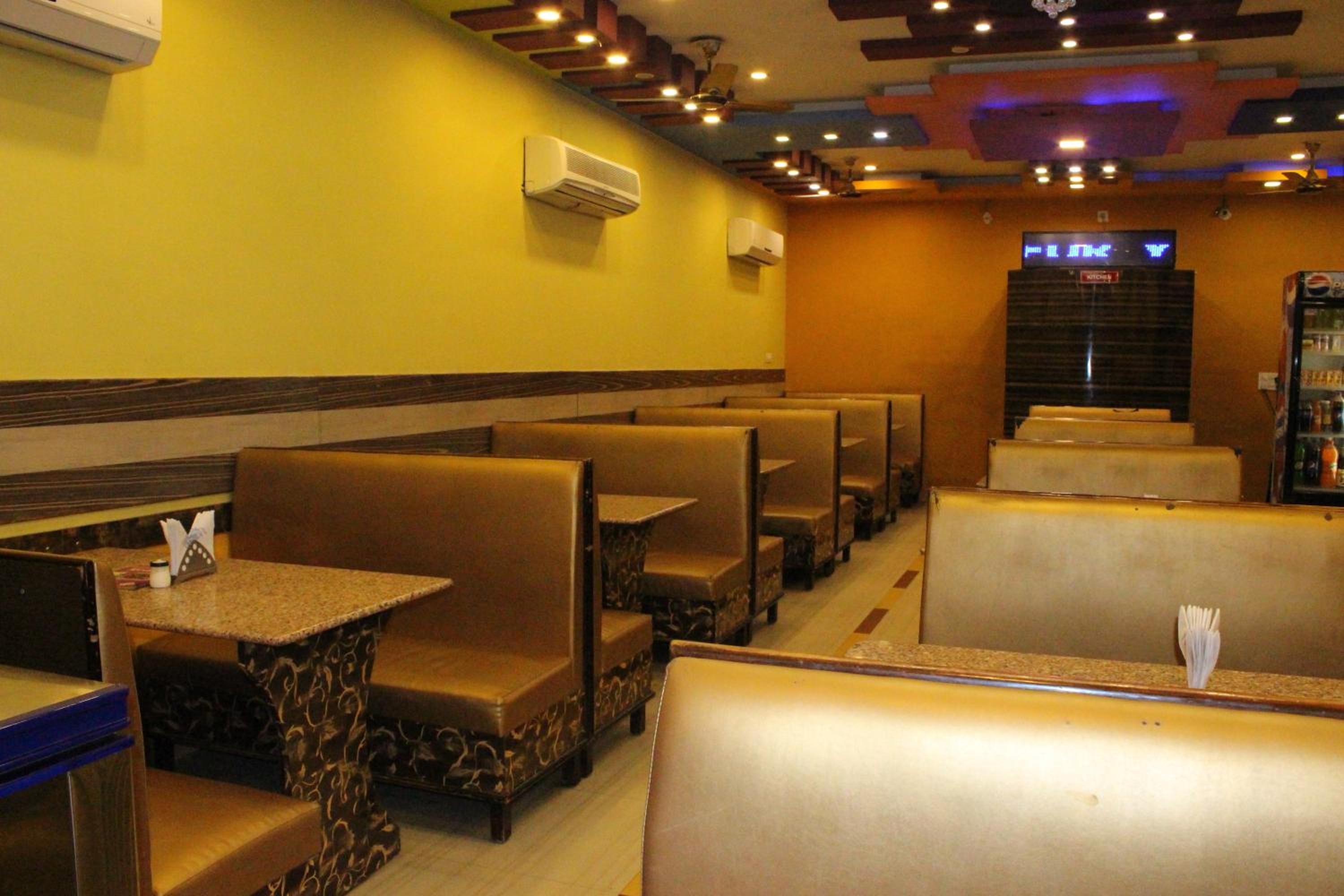 Hotel Mansarovar