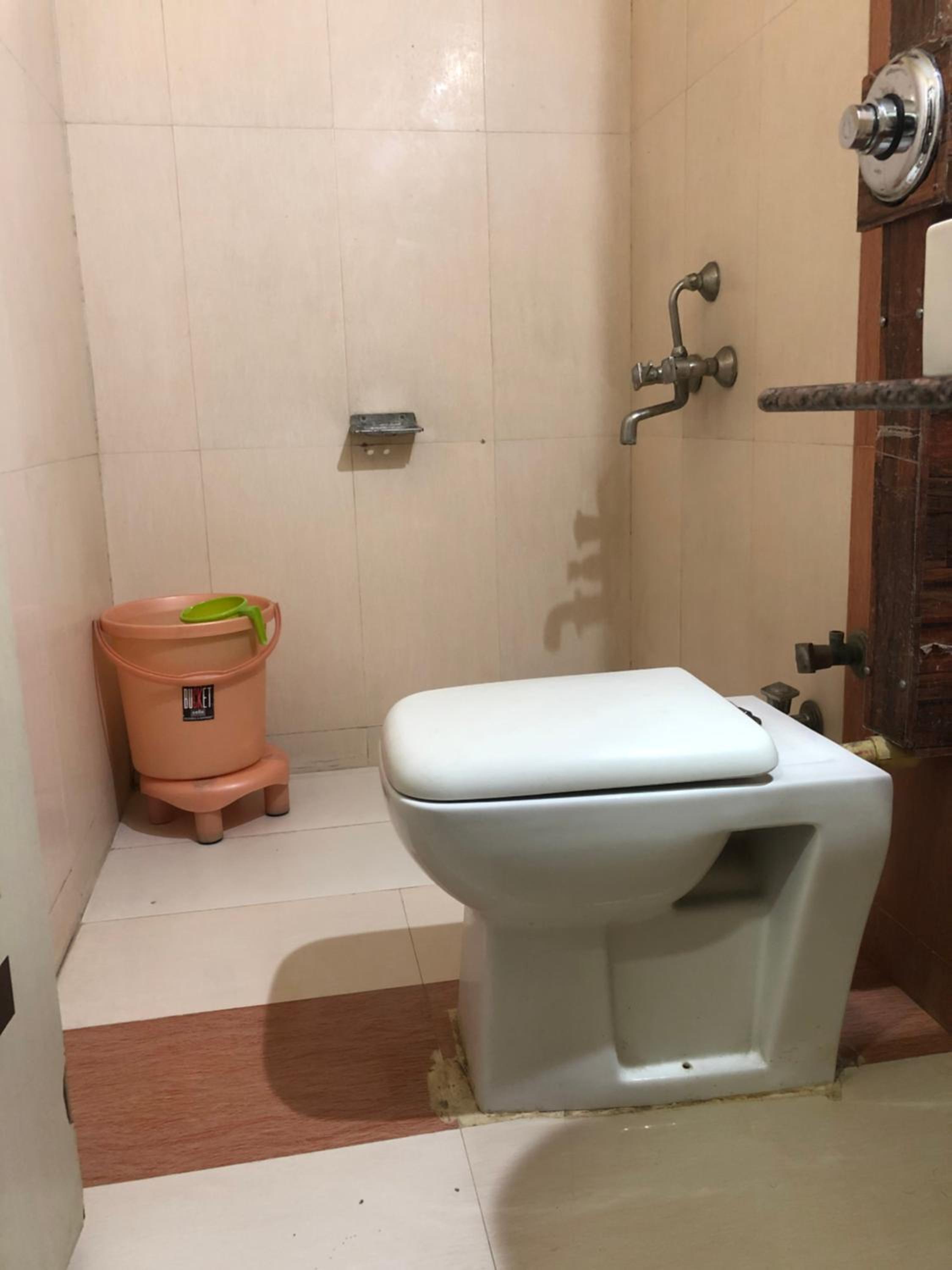 Hotel Mansarovar