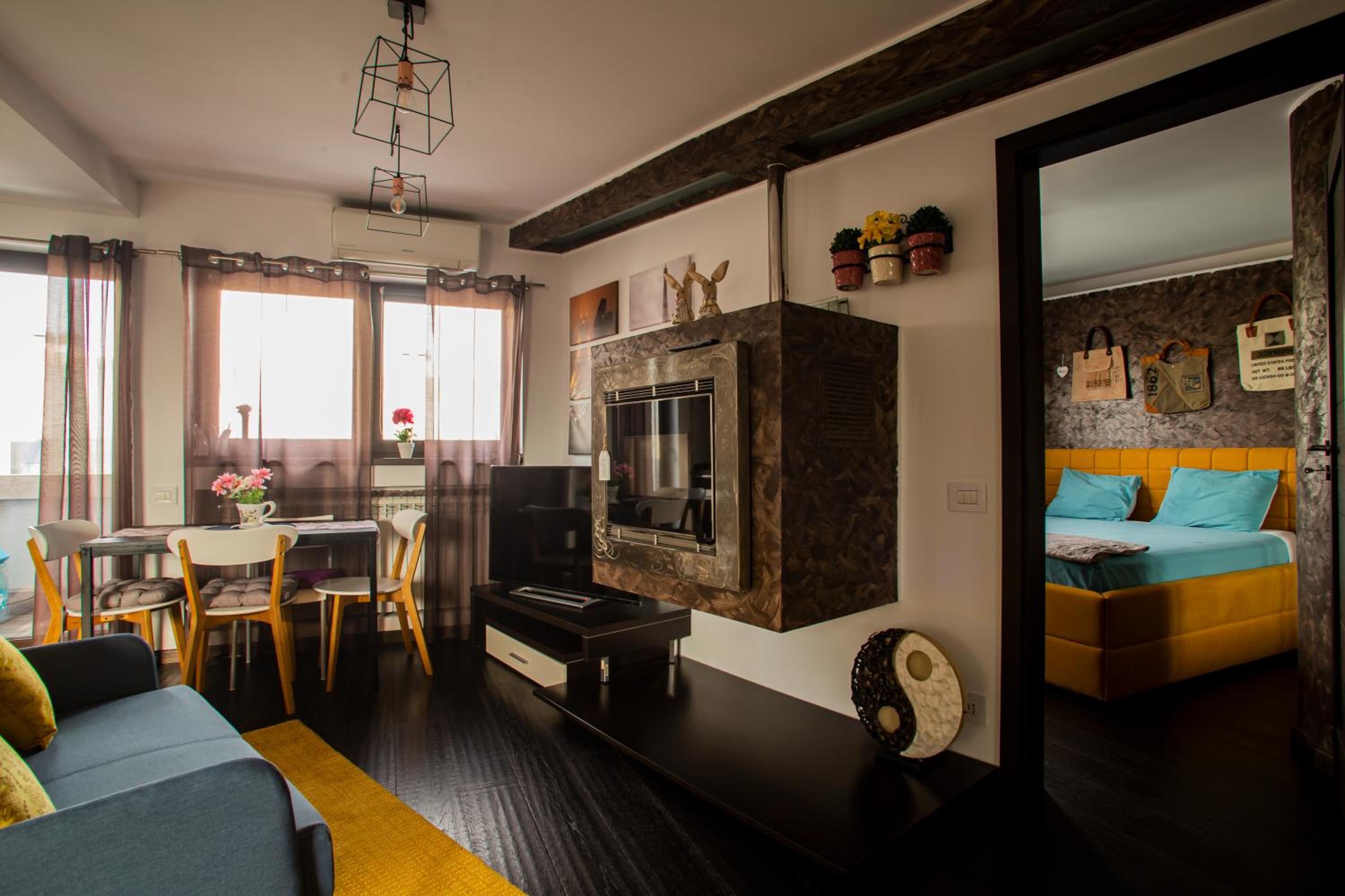 Amo Bucharest en Bucharest — hotel room