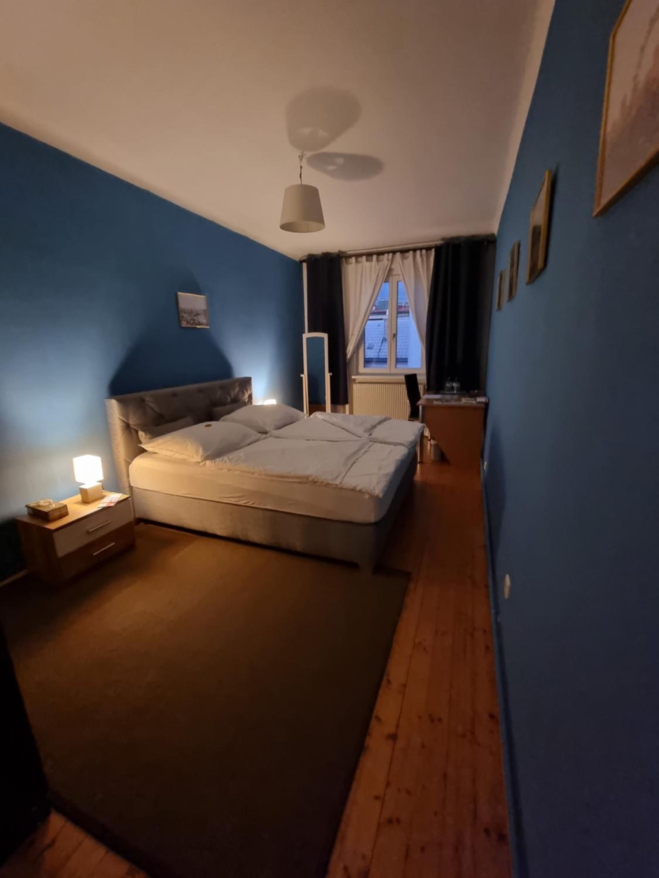 Vienna Center,private zimmer, !