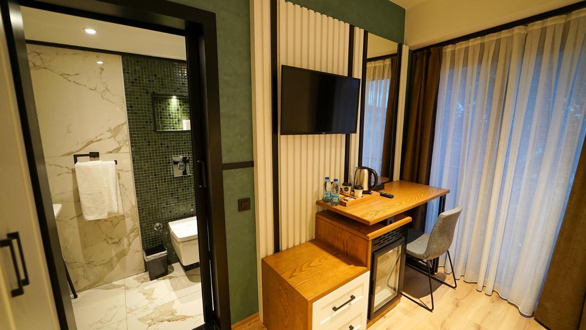 Fragments Otel - Image 25