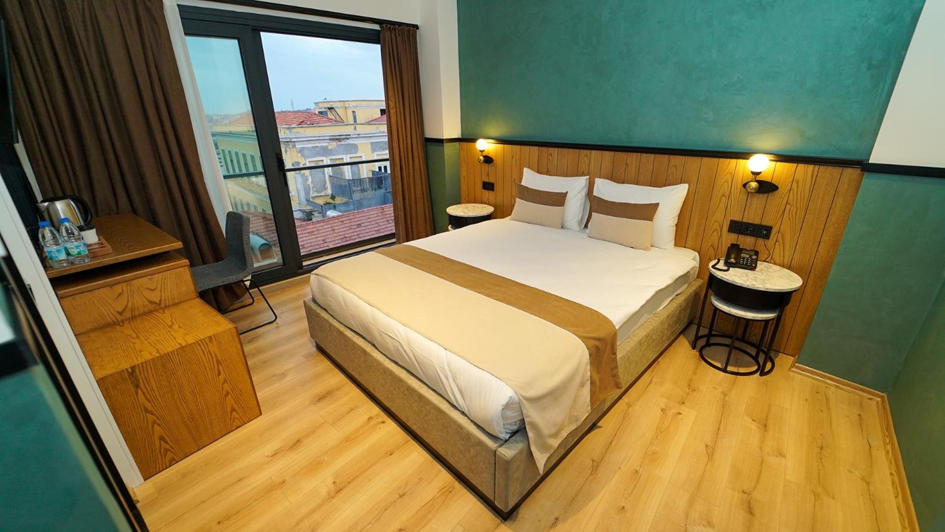 Fragments Otel - Image 17