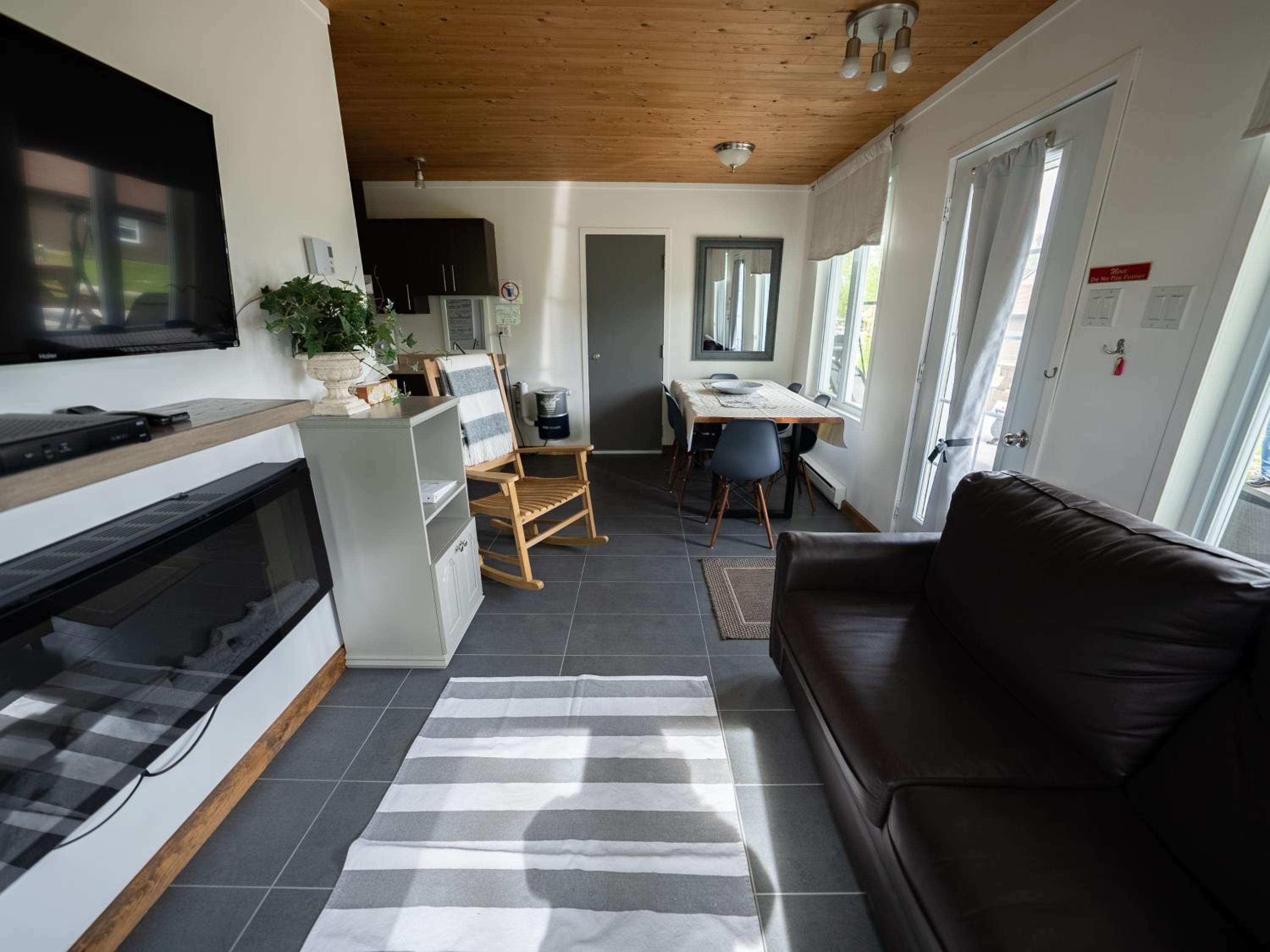Les Chalets Baie Cascouia