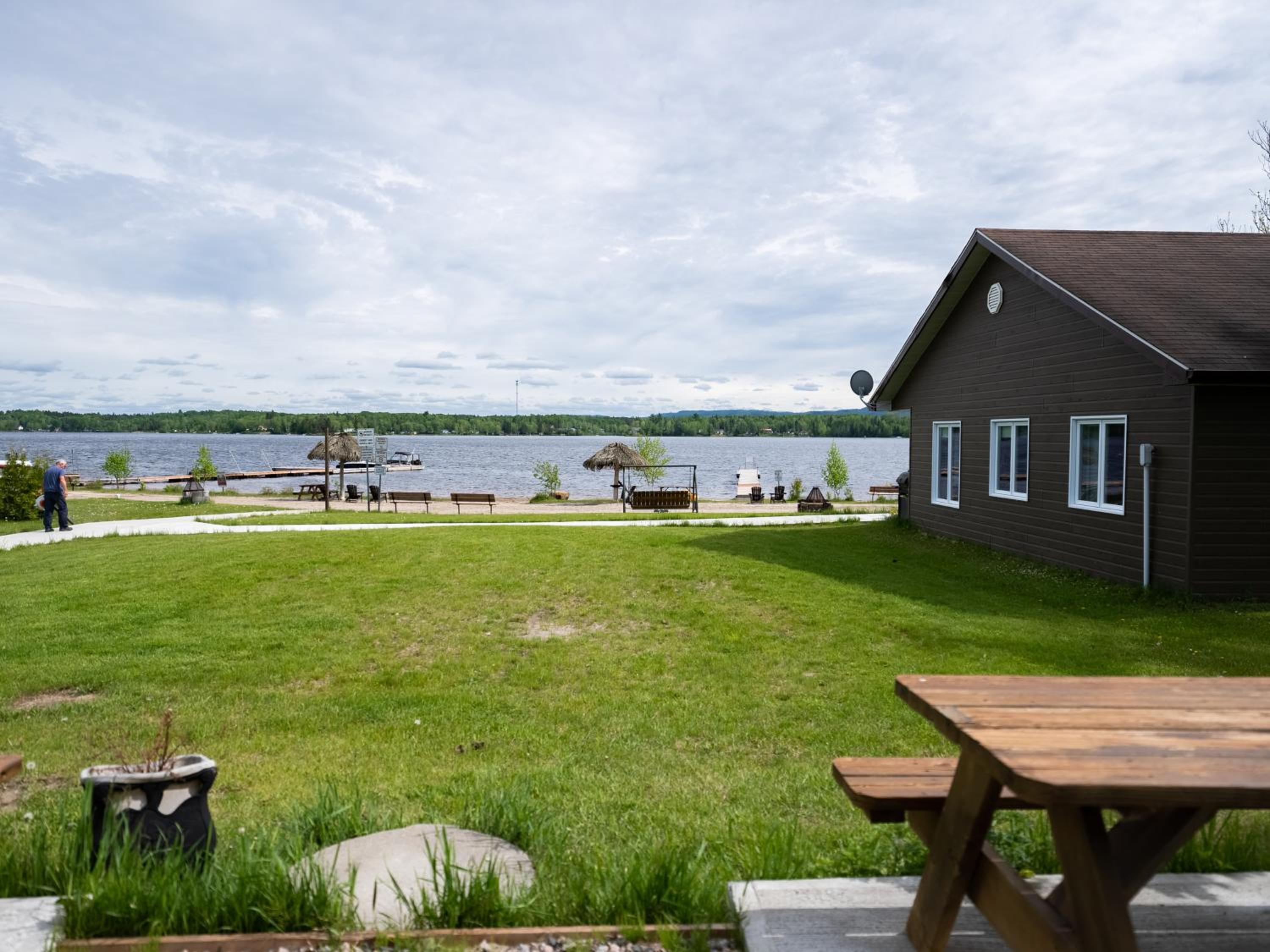 Les Chalets Baie Cascouia