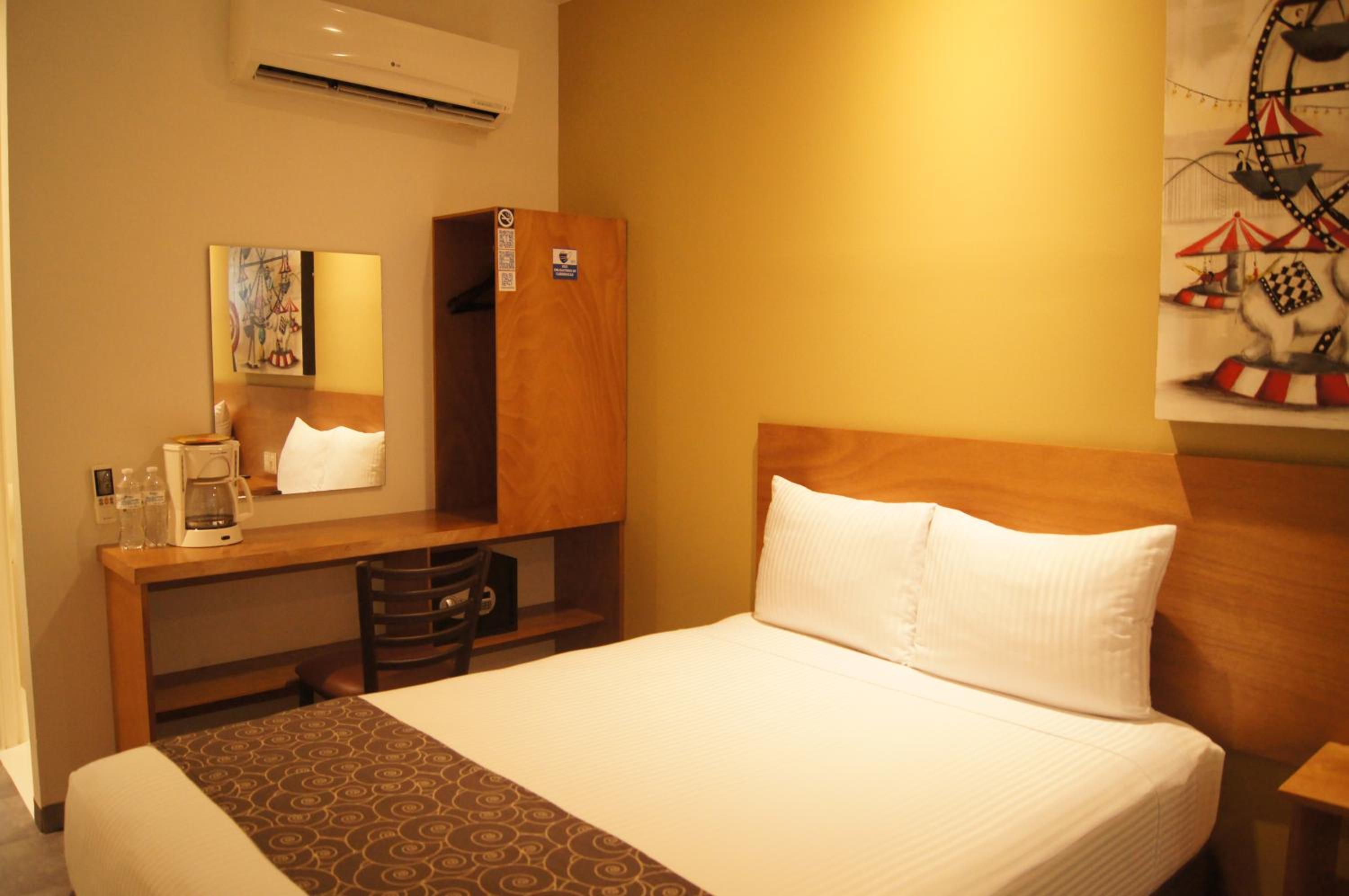 AM Hotel y Plaza - Property Image 19