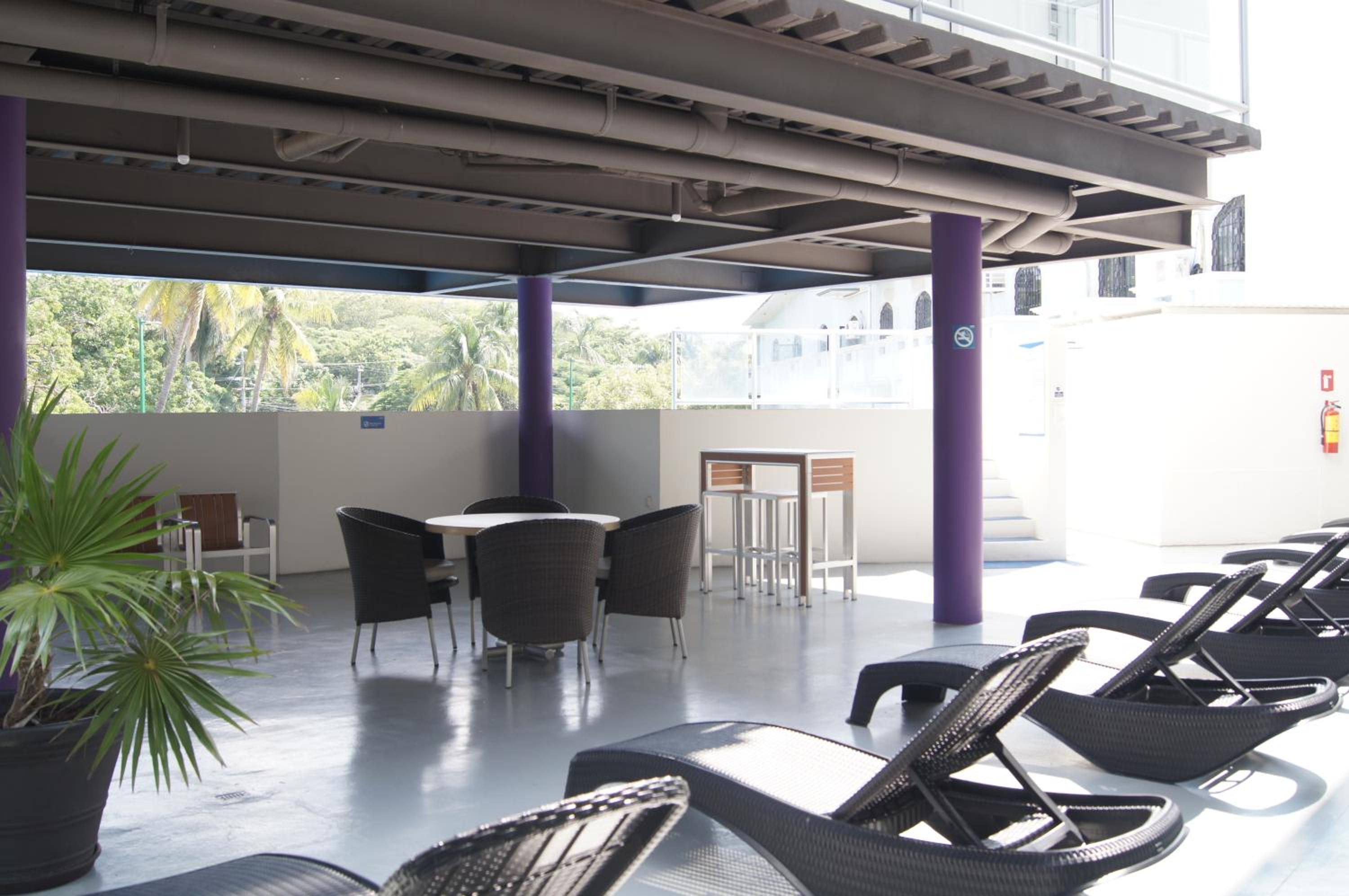 AM Hotel y Plaza - Property Image 25