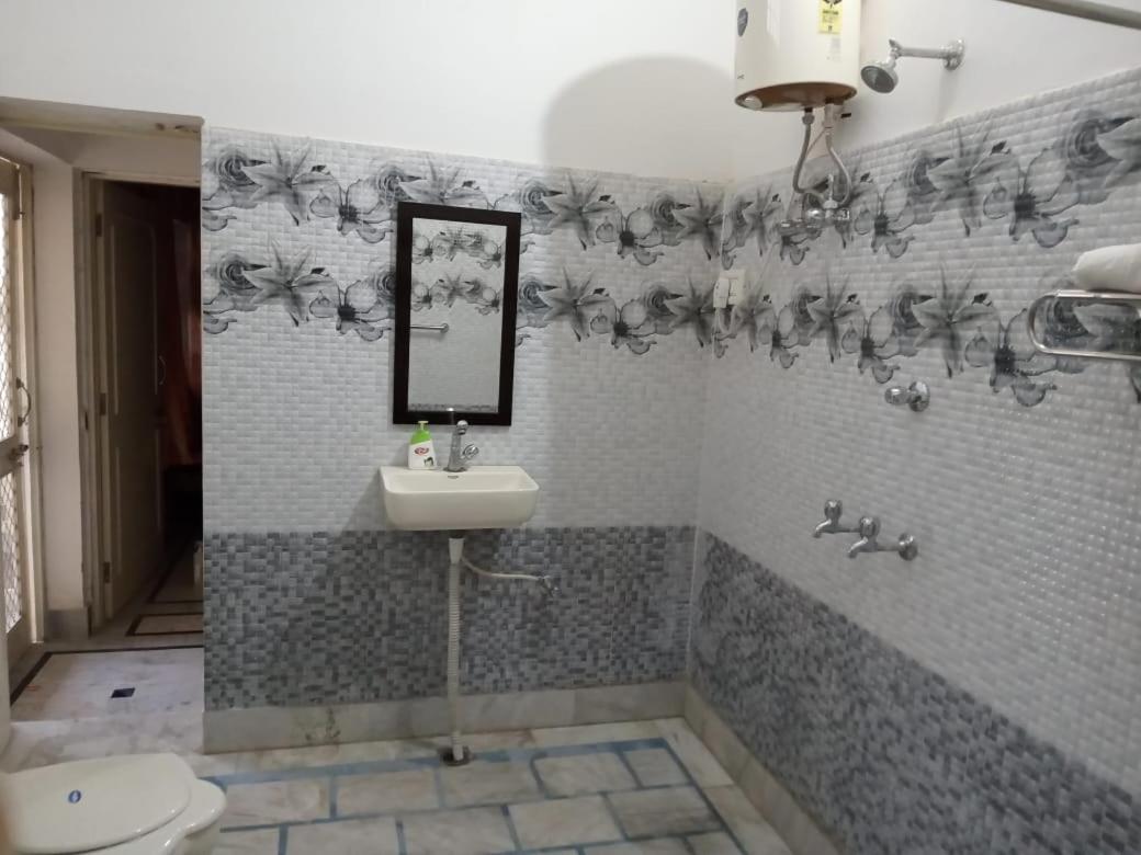 Photo 44