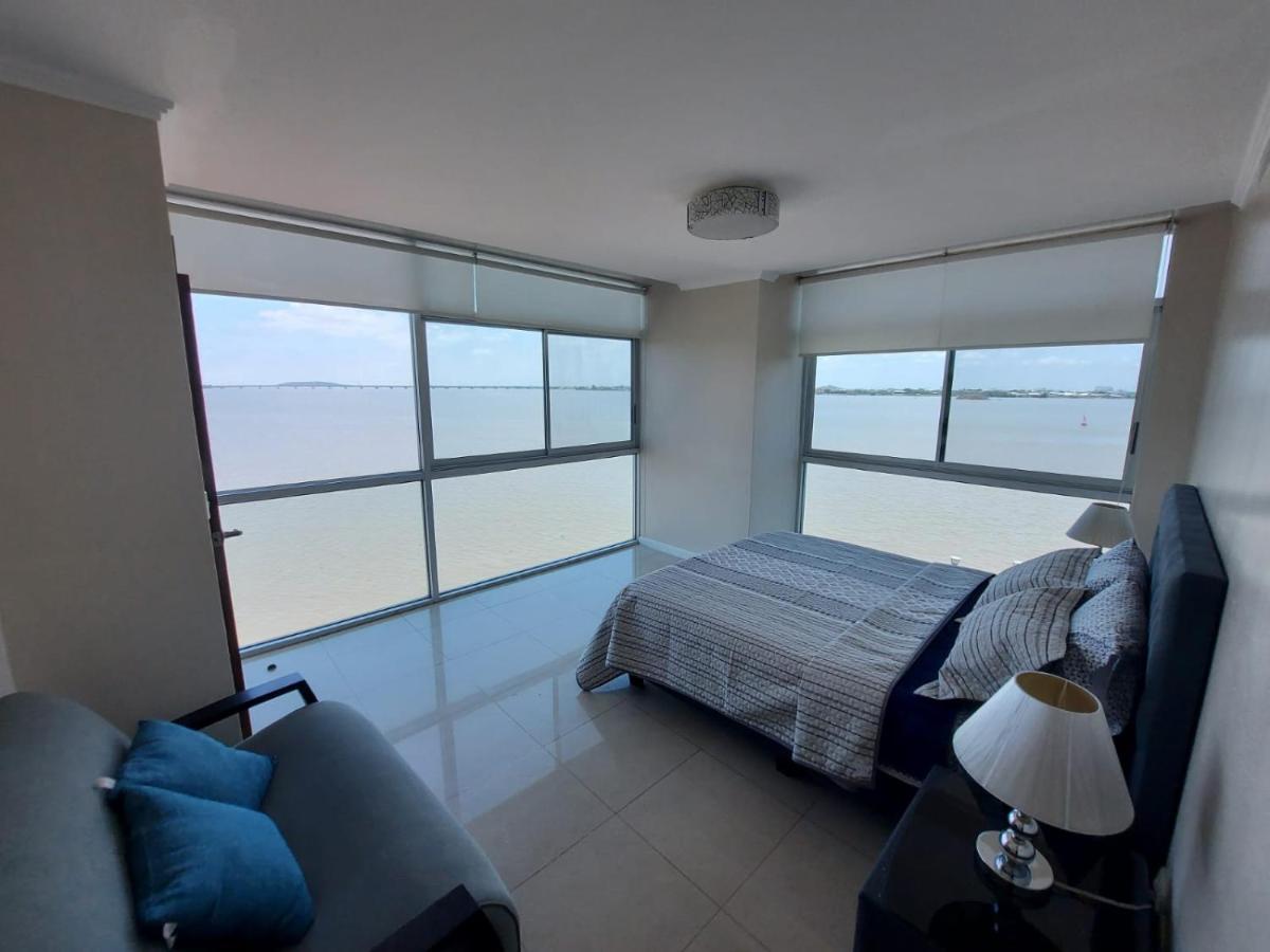 Apartamento VISTA Al RIO PUERTO SANTANA Riverfront 1 view 5
