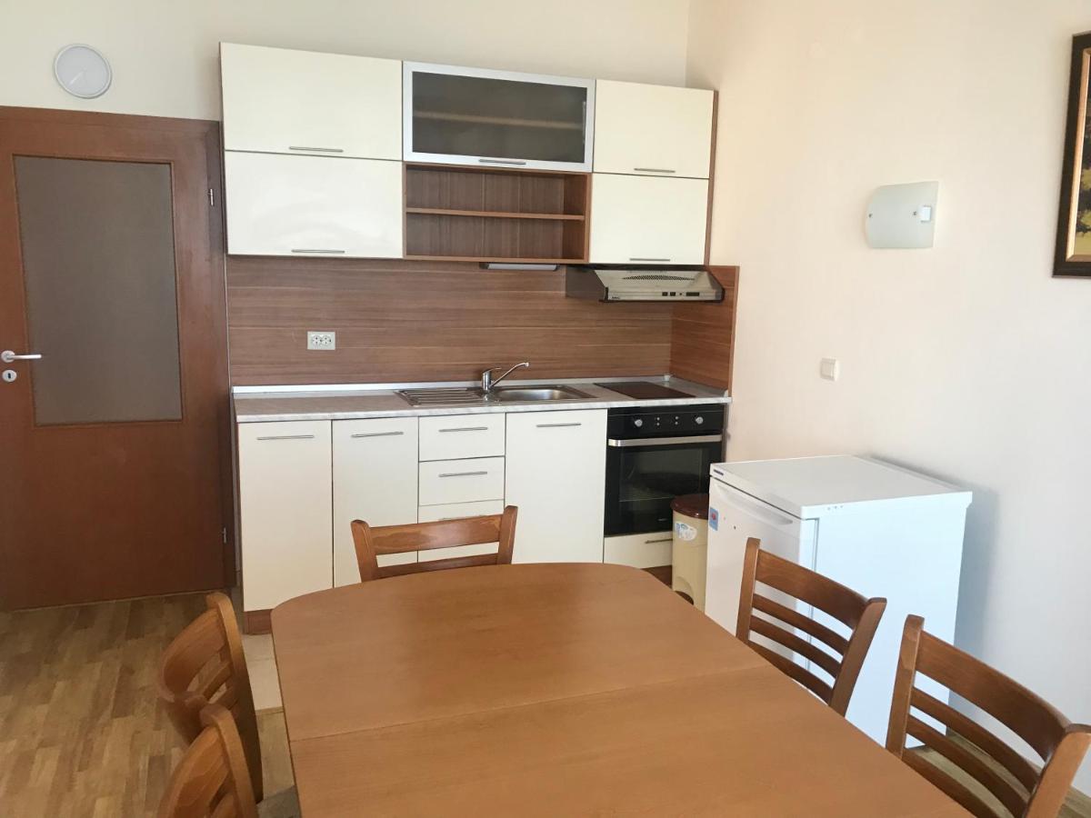 Lozenetz Beach Apartments