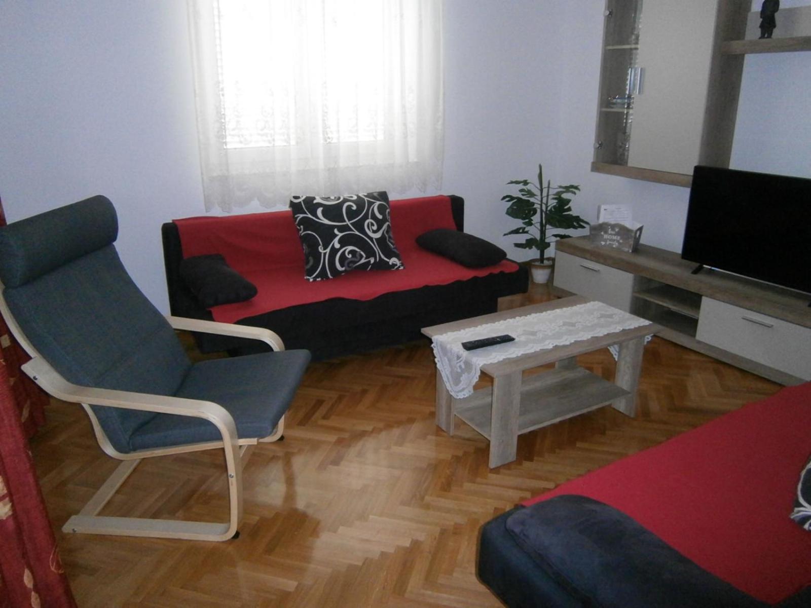 Photo 37