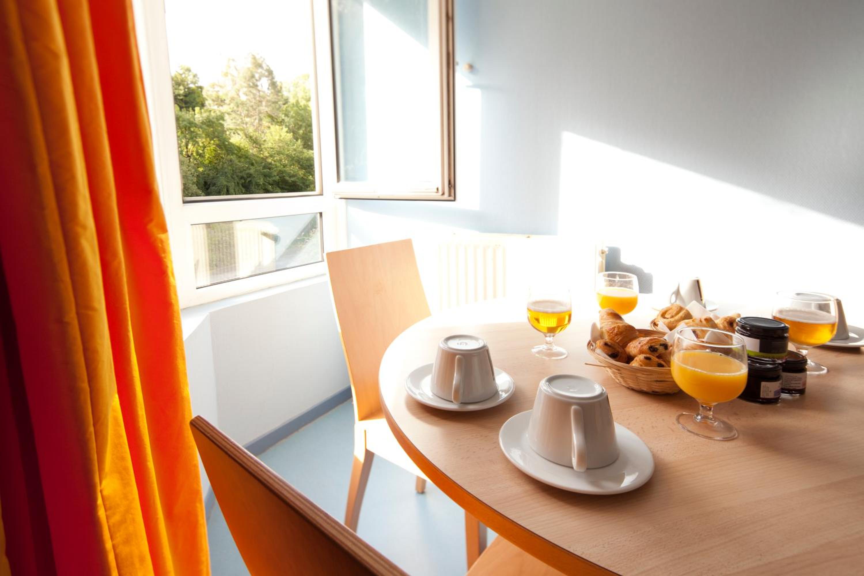 Lourdes Vacations - Villa Mariale by Popinns - Property Image 2