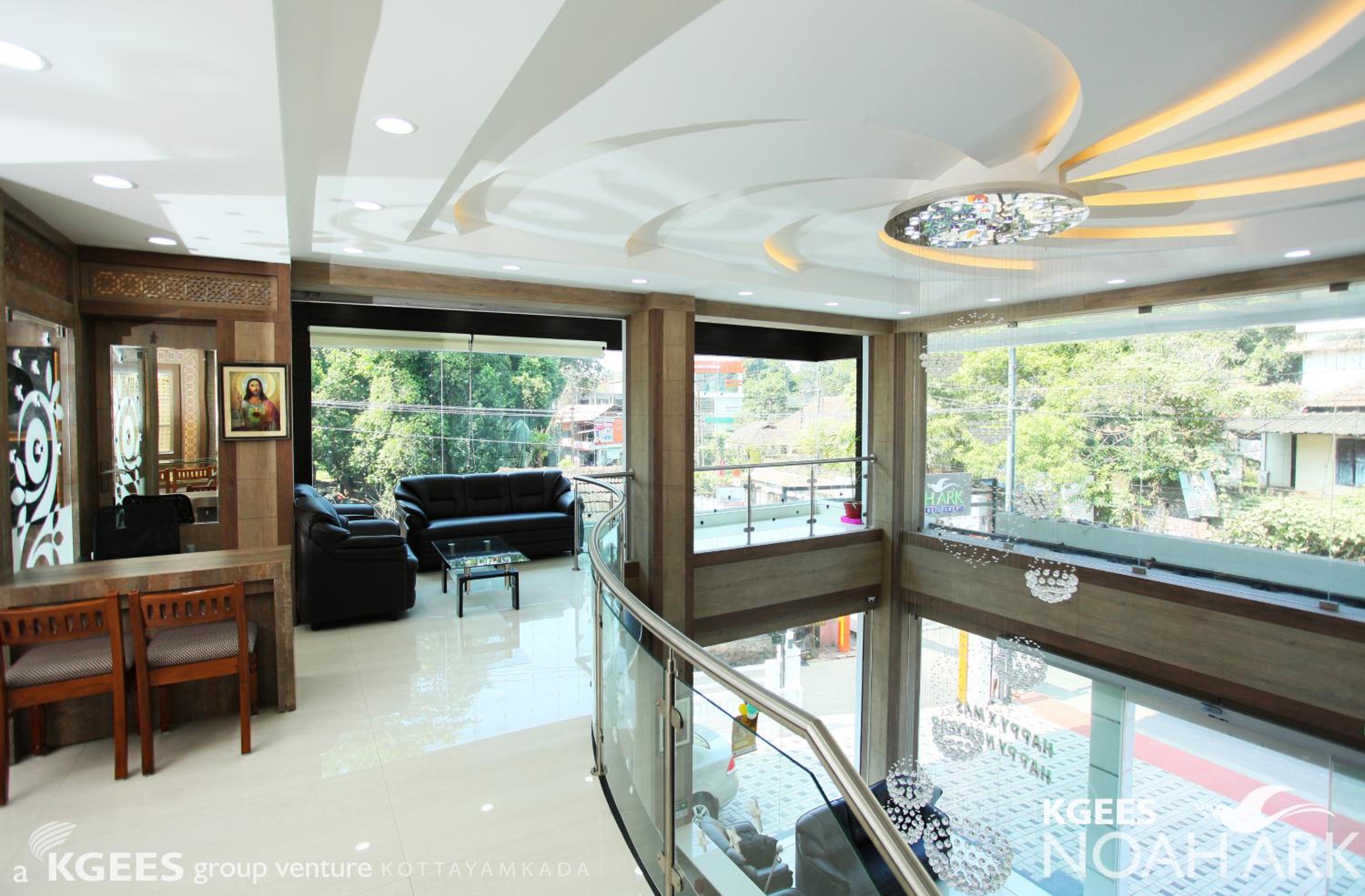 Lobby & Reception