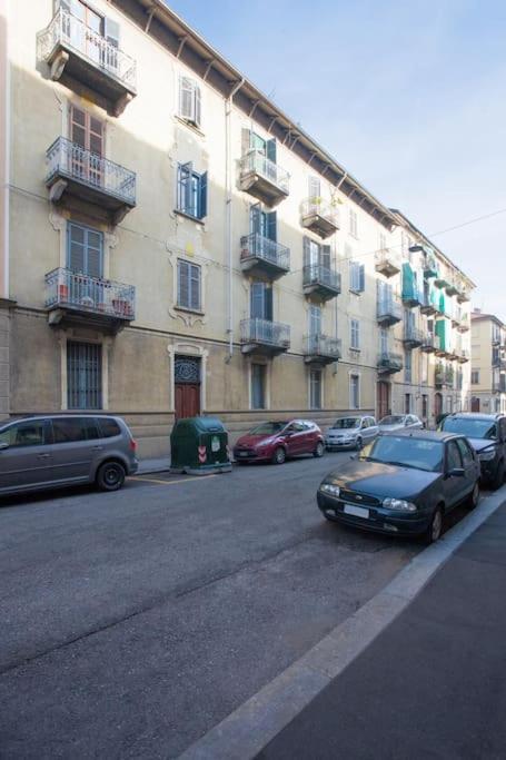 Gran Torino view 5